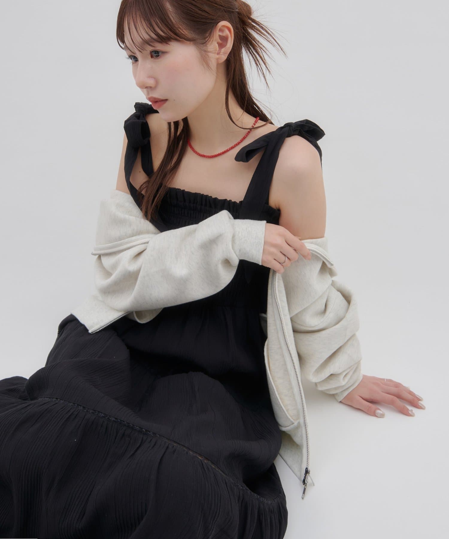 DISCOAT(ディスコート) 【SS先行予約/umm.】肩リボンティアードワンピース