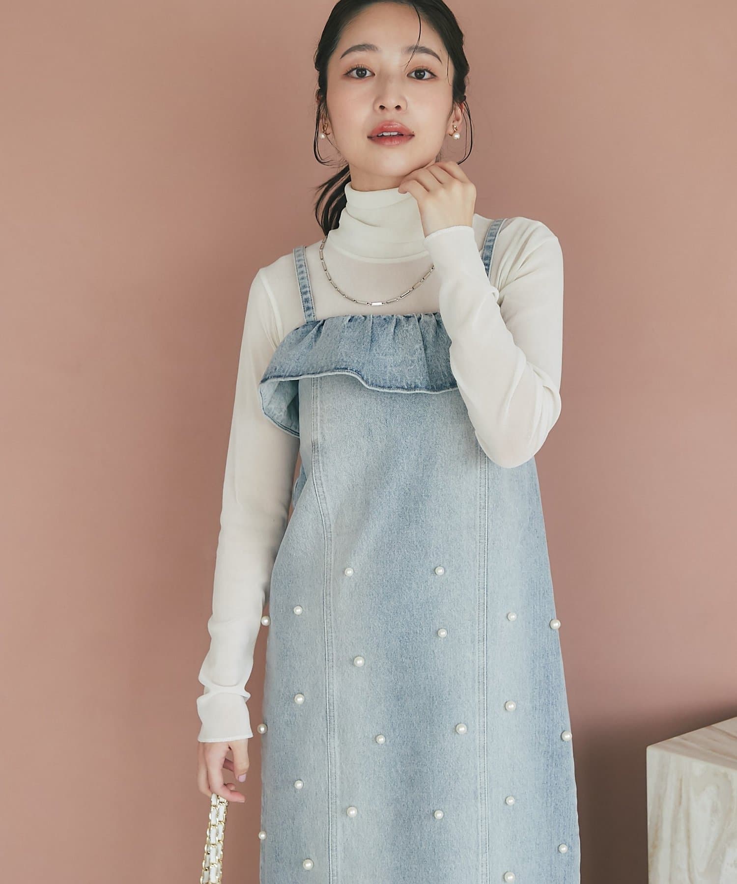 OUTLET(アウトレット) 【La boutique BonBon】パール付きデニムキャミワンピース