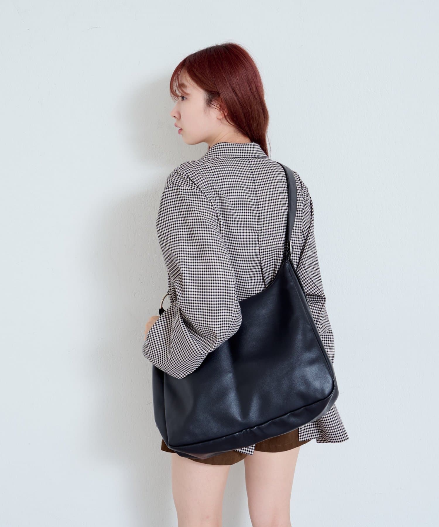 kastane  ショルダー&amp;ウォレット Kastane】【A4サイズ】レザーショルダーバッグ | OUTLET(アウトレット