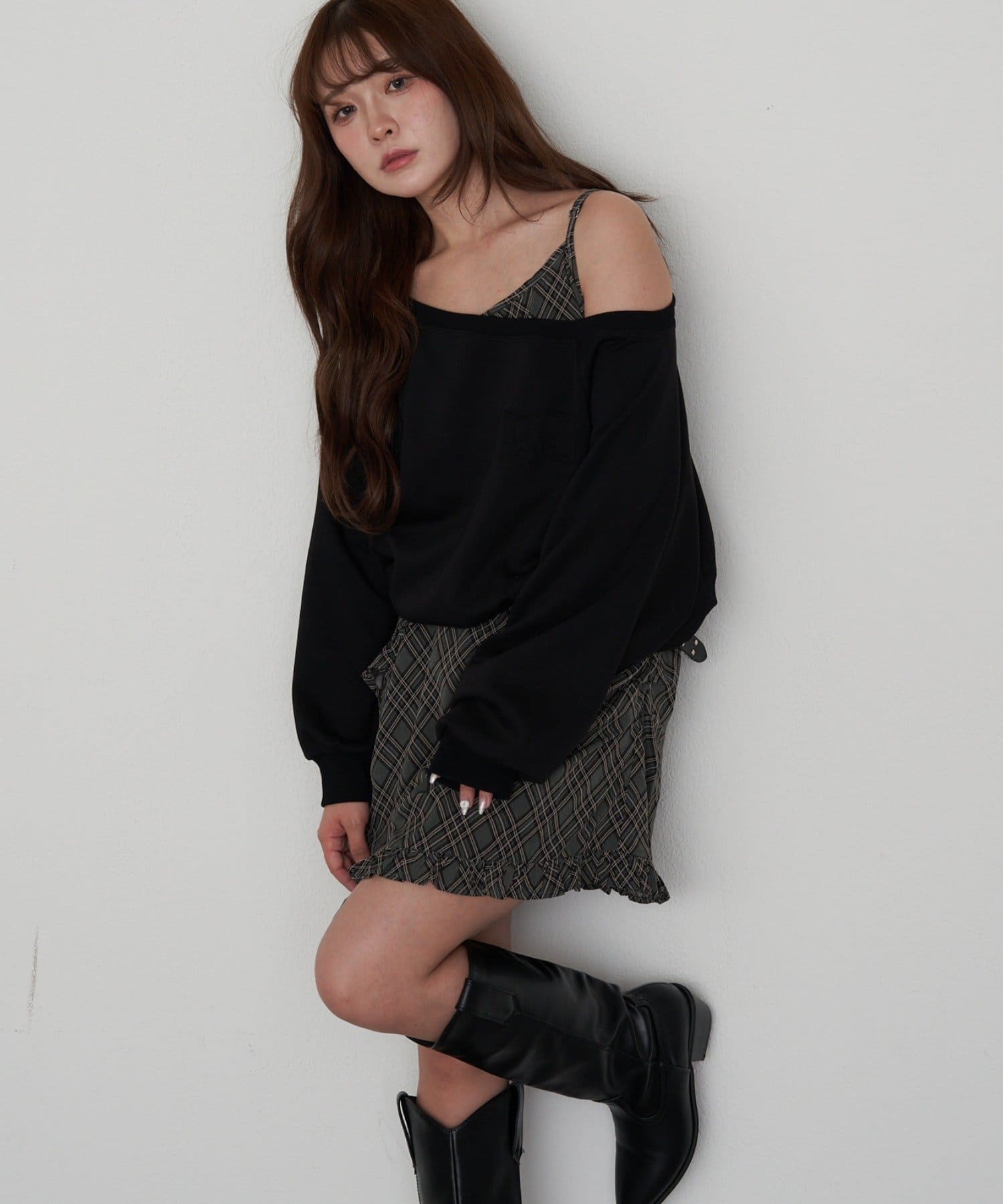 OUTLET(アウトレット) 【RAY CASSIN】オフショルスウェットレイヤードチェックワンピース