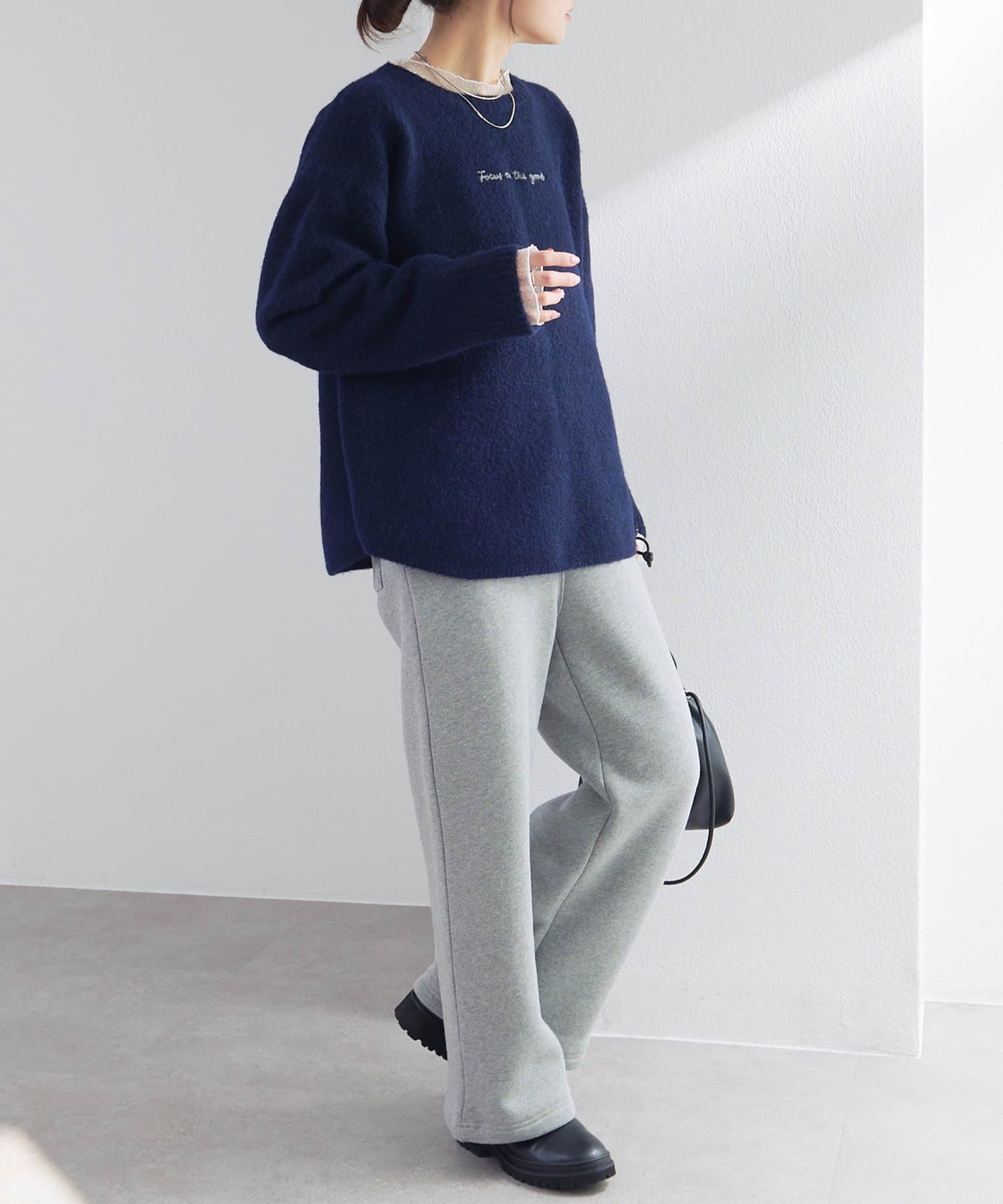 PUAL CE CIN(ピュアルセシン) ロゴ刺繍ニットプルオーバー