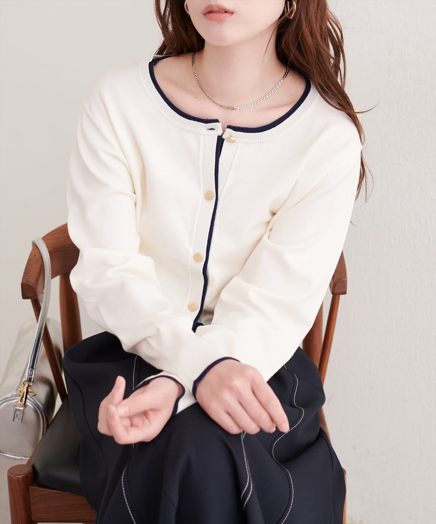 natural couture(ナチュラルクチュール) 配色金ボタンニットカーディガン