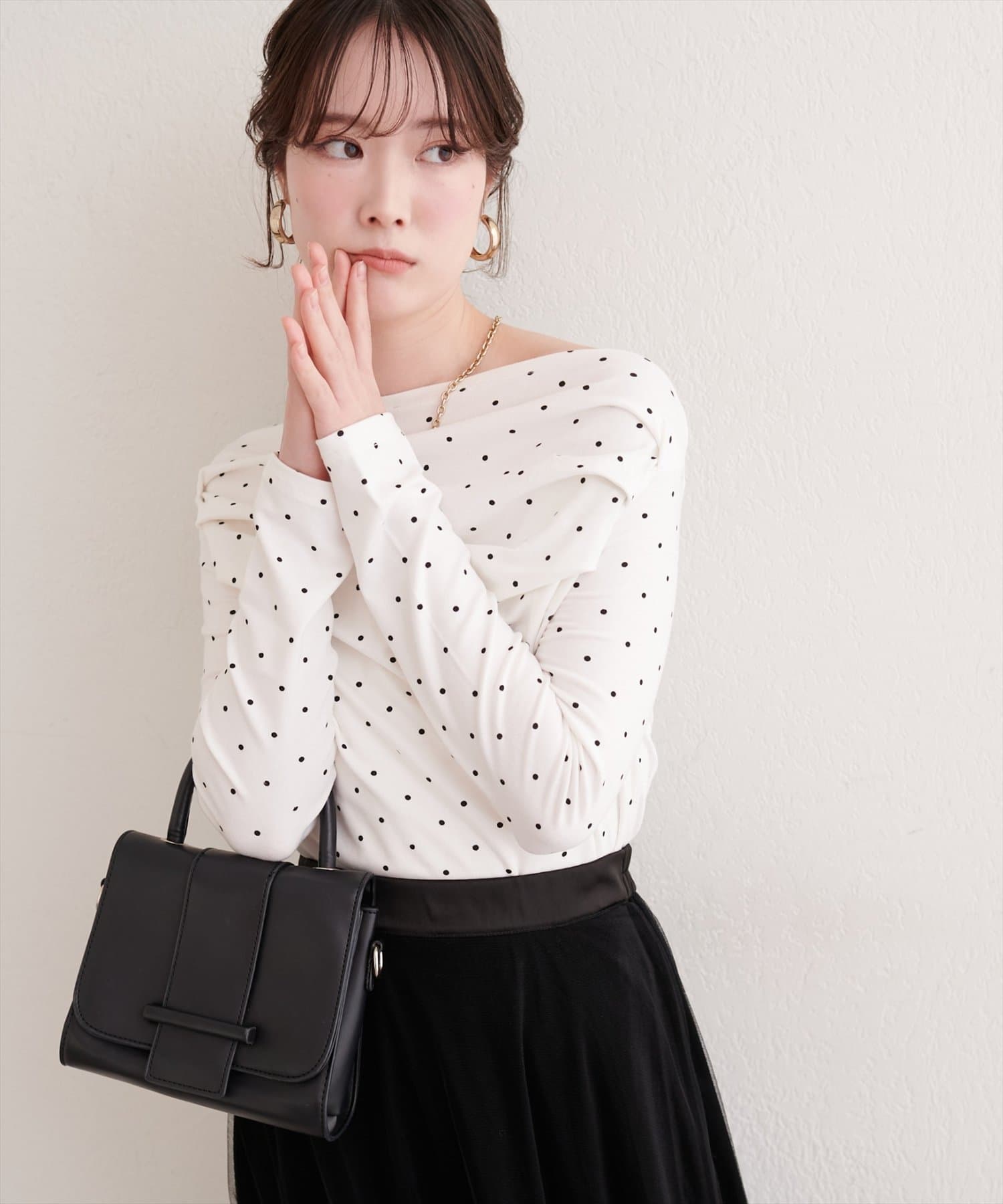 natural couture(ナチュラルクチュール) ドット柄ドレーププルオーバー