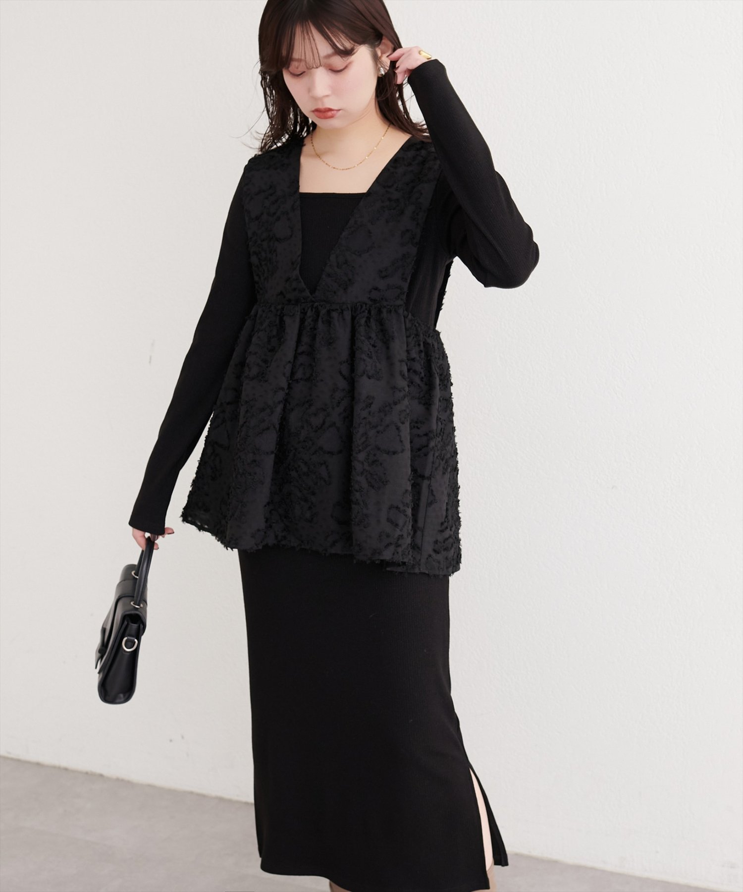 natural couture(ナチュラルクチュール) お花ジャガードベスト×ラメワンピースセット