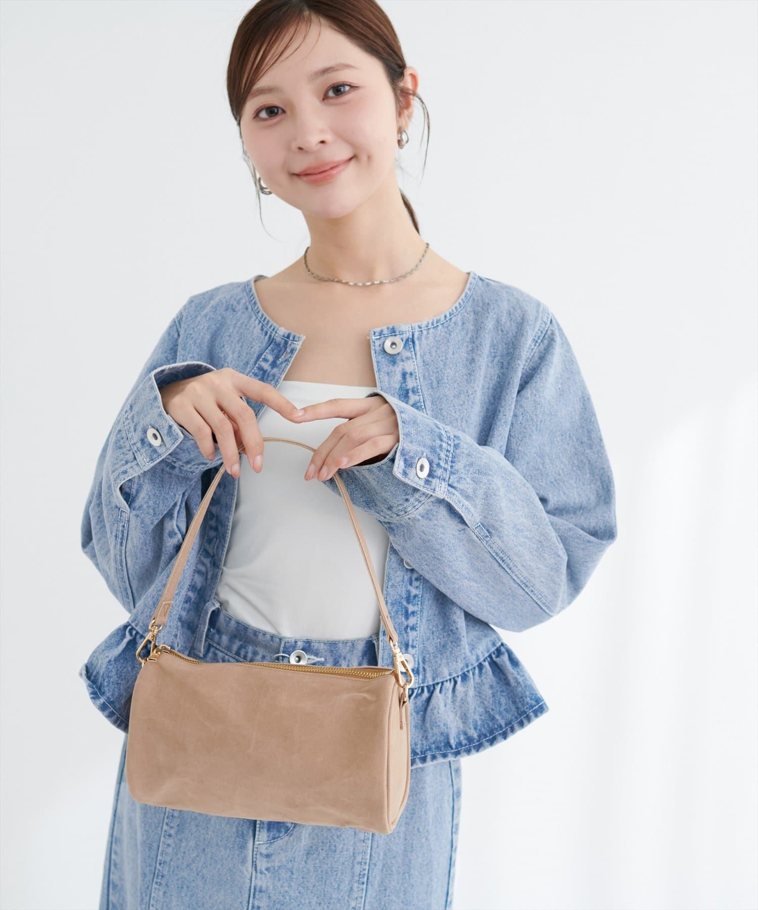 natural couture(ナチュラルクチュール) ノーカラーペプラムデニムジャケット