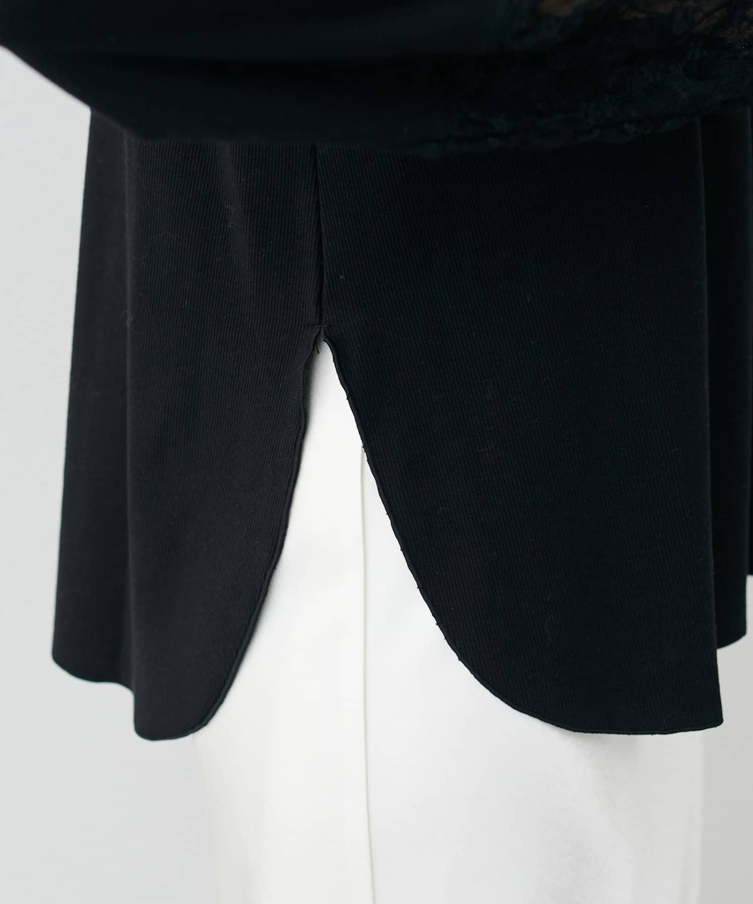 LARUTA(ラルータ) レースドッキングロンT