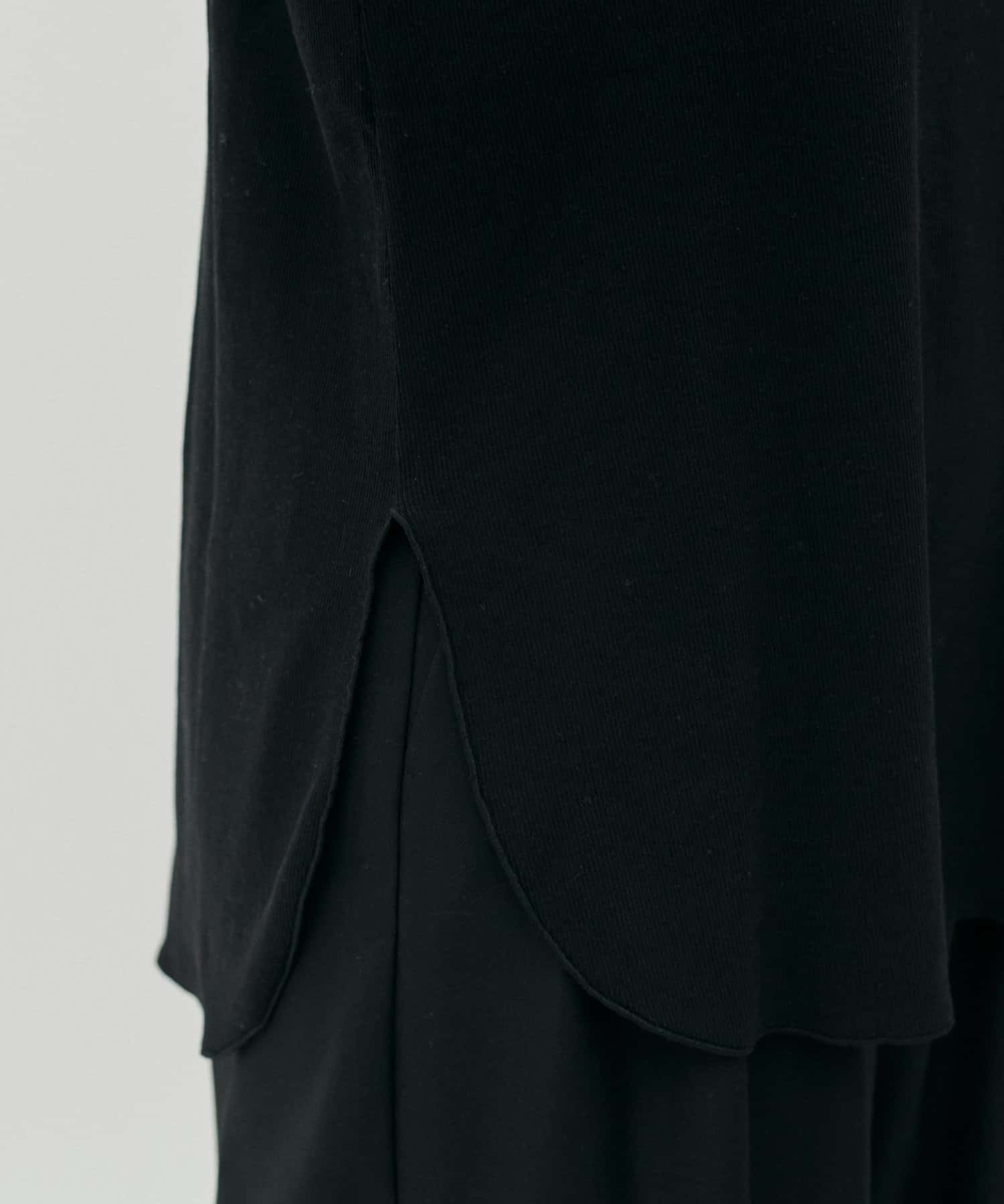 LARUTA(ラルータ) サムホール付きロンT