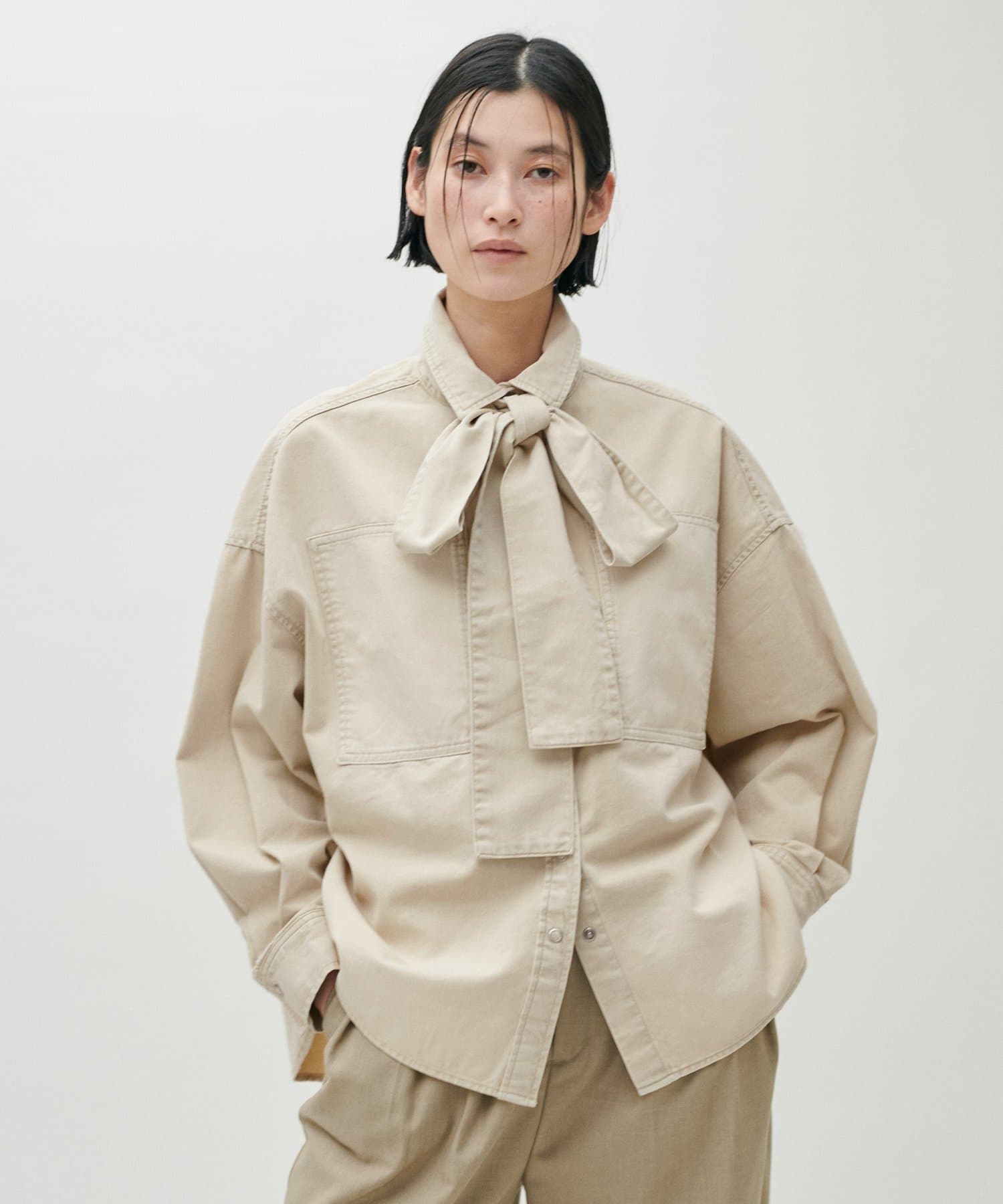 LARUTA(ラルータ) ボウタイBIGポケットデニムブラウス