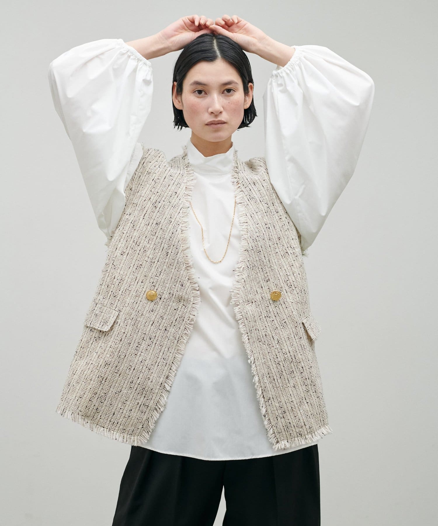 LARUTA(ラルータ) セレモニー対応可／ラメ糸フリンジツイードベスト