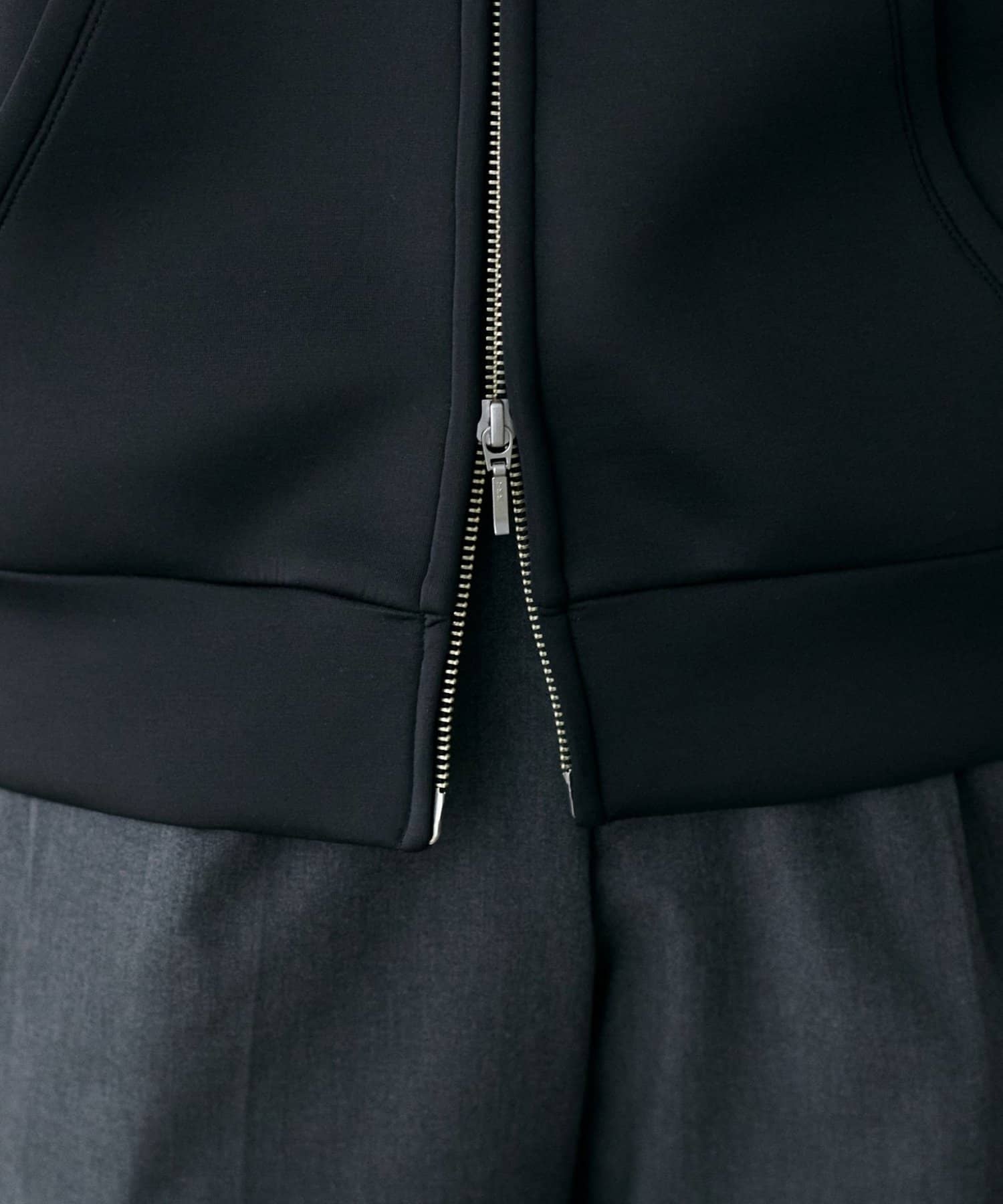 LARUTA(ラルータ) ダンボールダブルジップパーカー