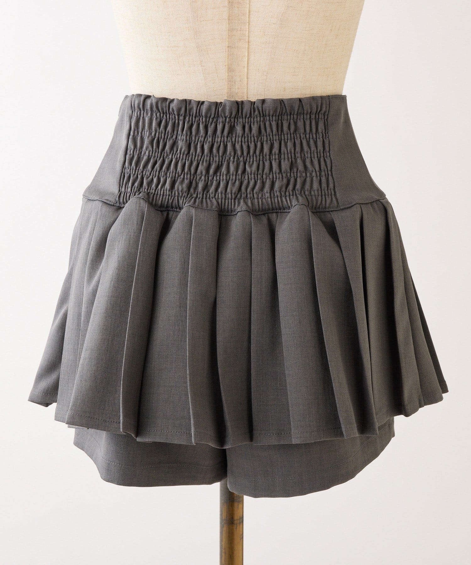 one after another NICE CLAUP(ワンアフターアナザー ナイスクラップ) 金ボタンプリーツスカート