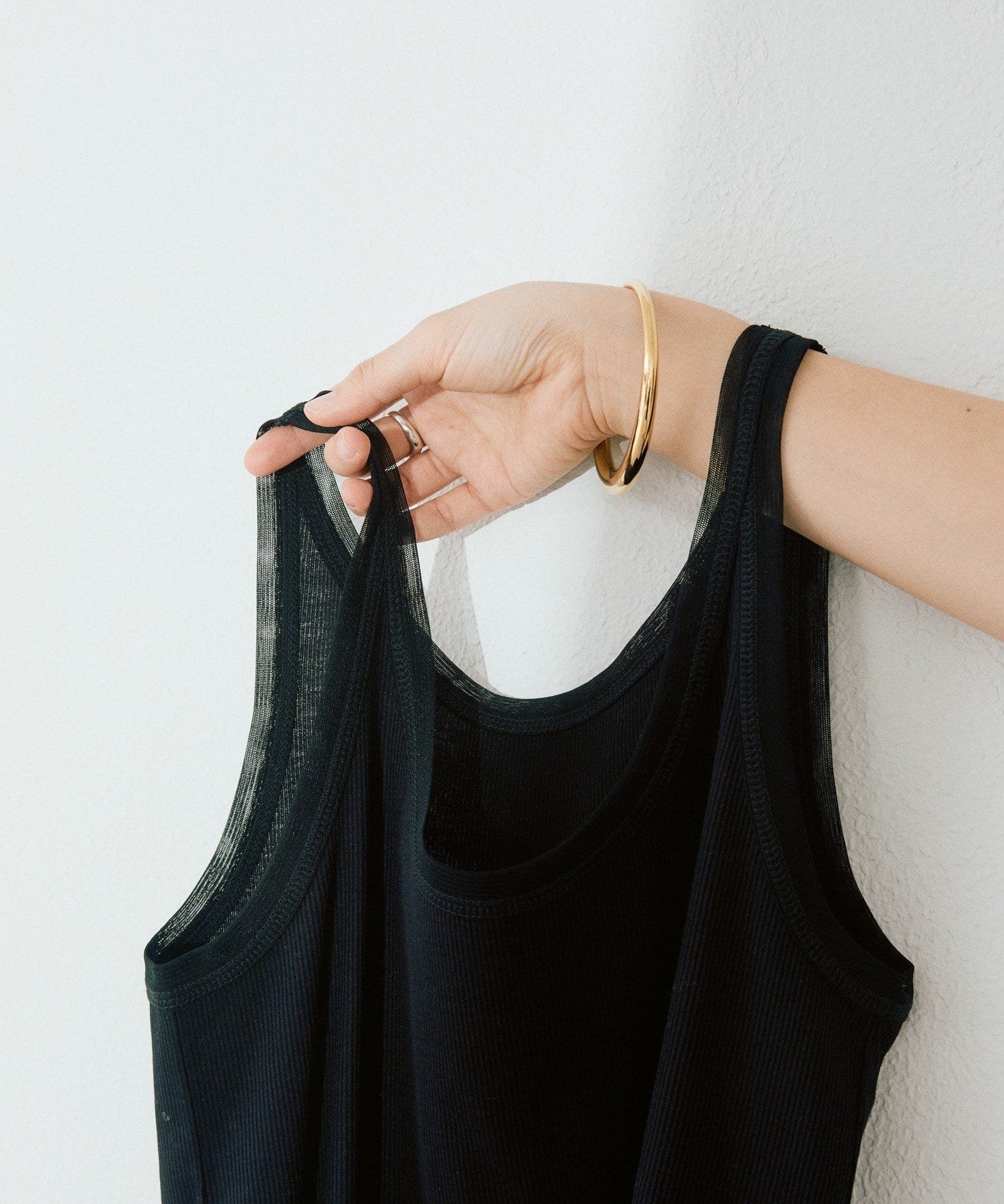 RIVE DROITE(リヴドロワ) 【フェミニンなムードを演出】チュールリブタンクトップ