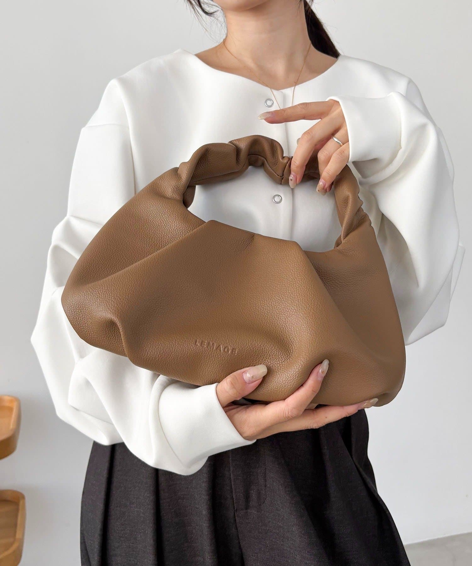 CAPRICIEUX LE'MAGE(カプリシュレマージュ) ギャザーハンドルバッグ