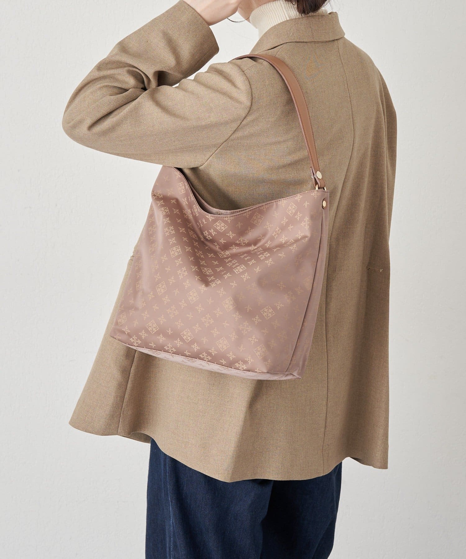 russet(ラシット) ナイロンジャガード2WAYショルダーバッグ