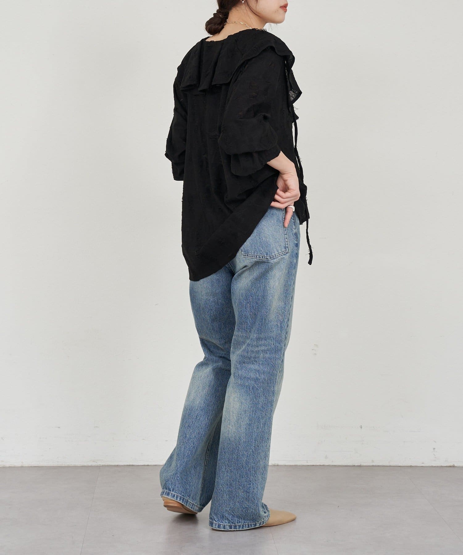 SHENERY(シーナリー) 【26SS予約】ニュアンスフリルカラーブラウス