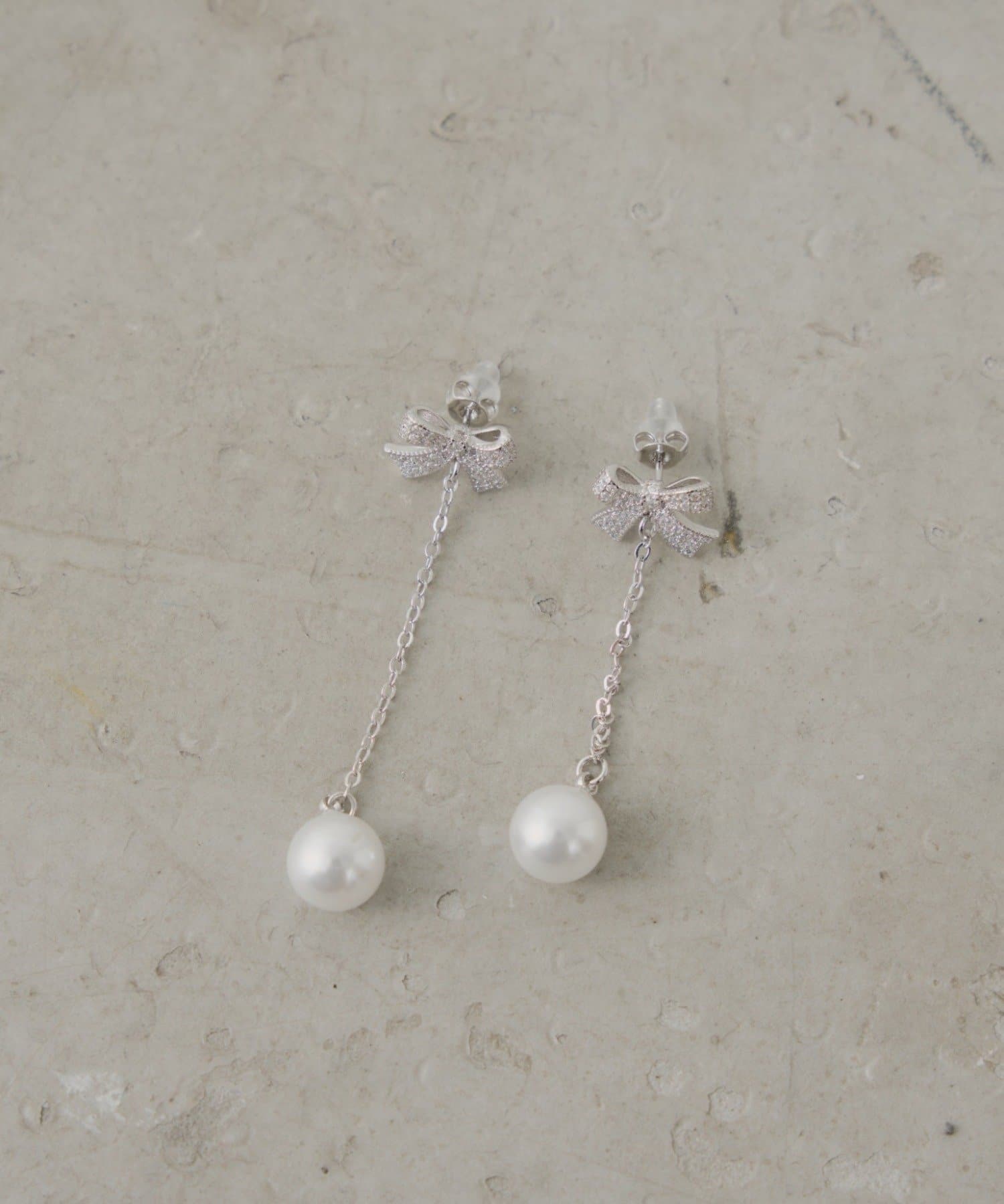 Chico(チコ) ドロップパールリボンピアス