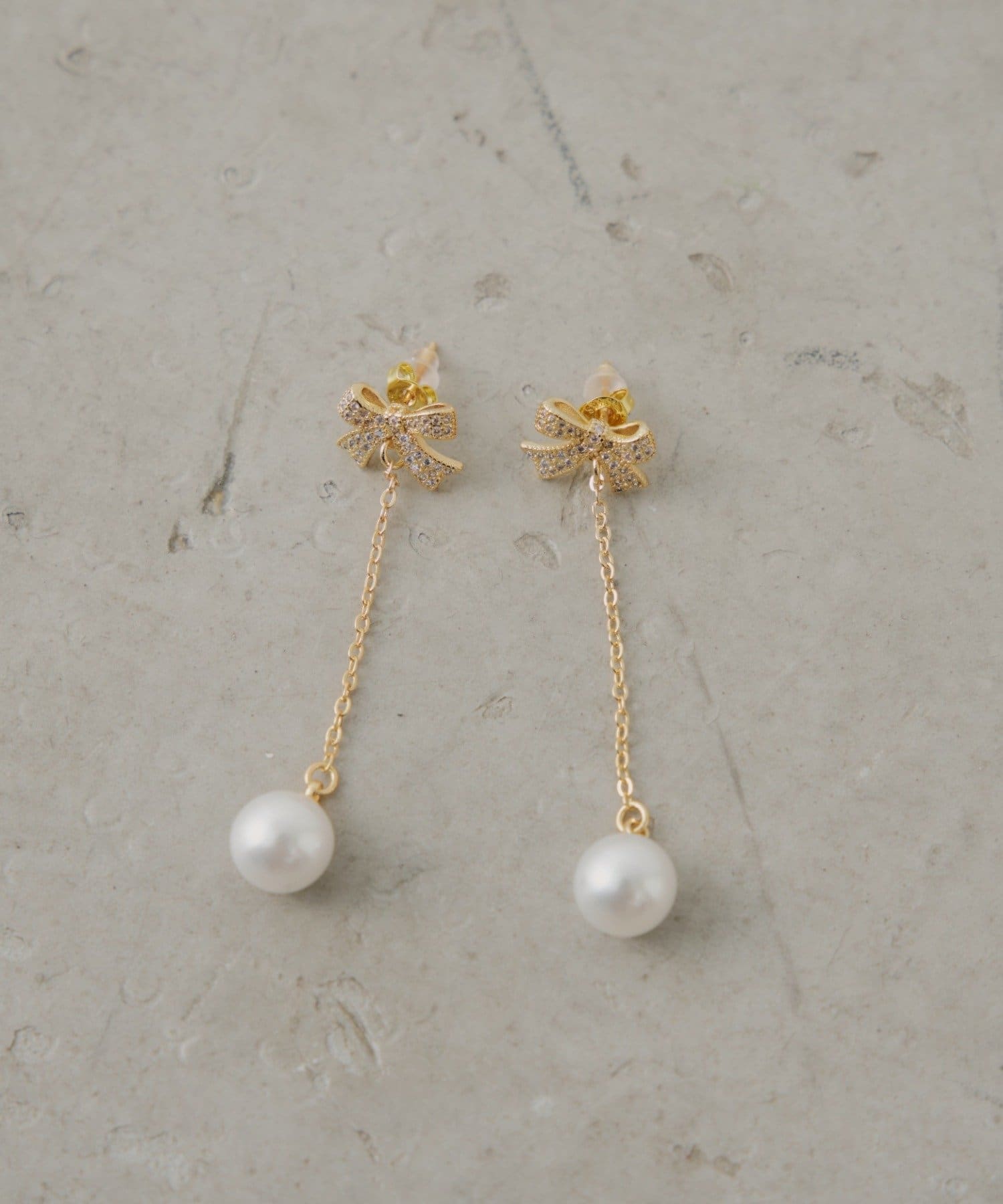 Chico(チコ) ドロップパールリボンピアス