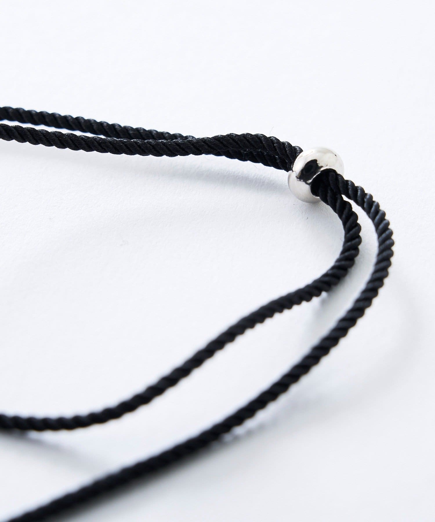 RIVE DROITE(リヴドロワ) 【アレンジ自在】コード×チェーンスライドネックレス