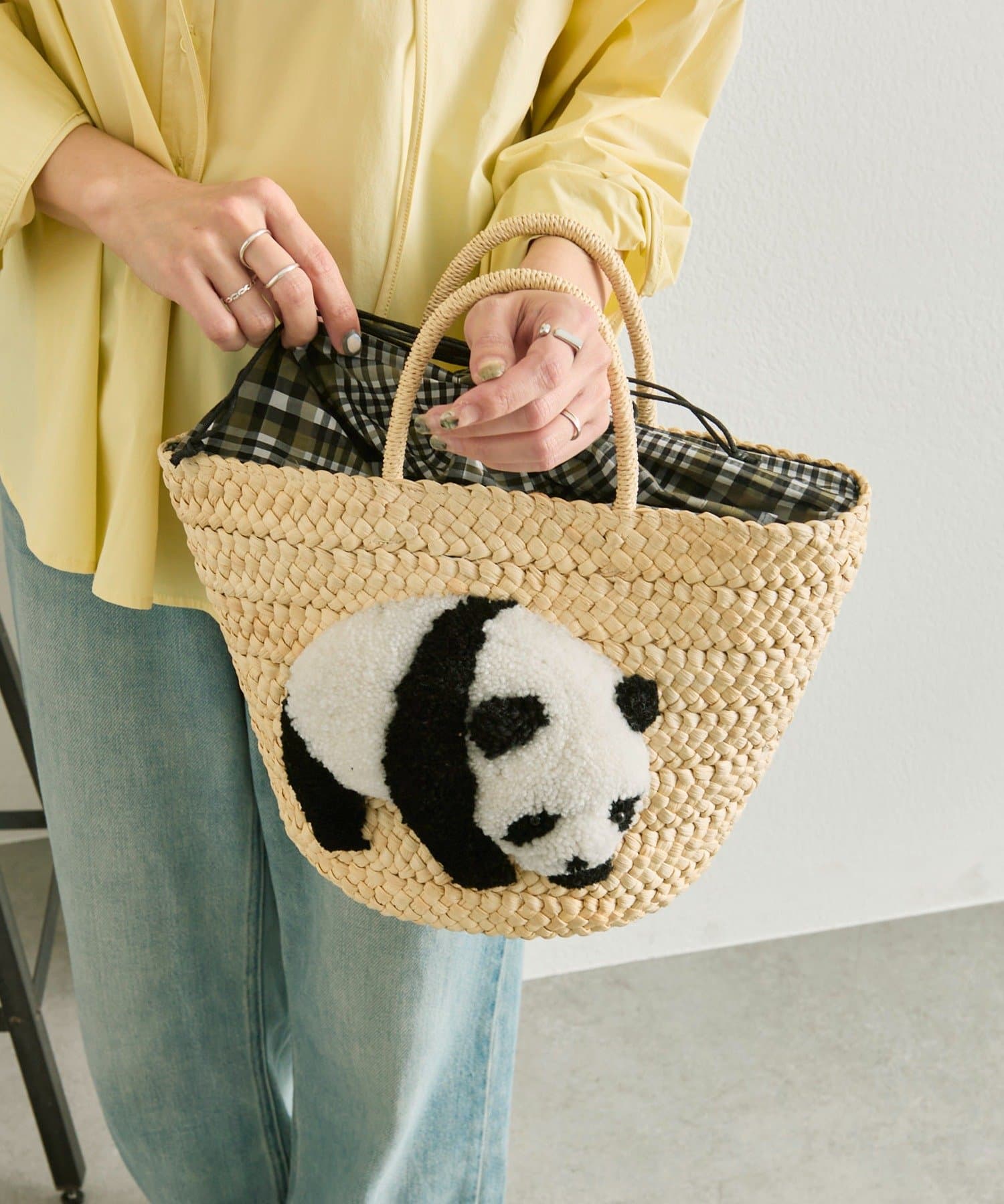 ear PAPILLONNER(イア パピヨネ) 《リバイバル/アニマル》キャラカゴバッグ