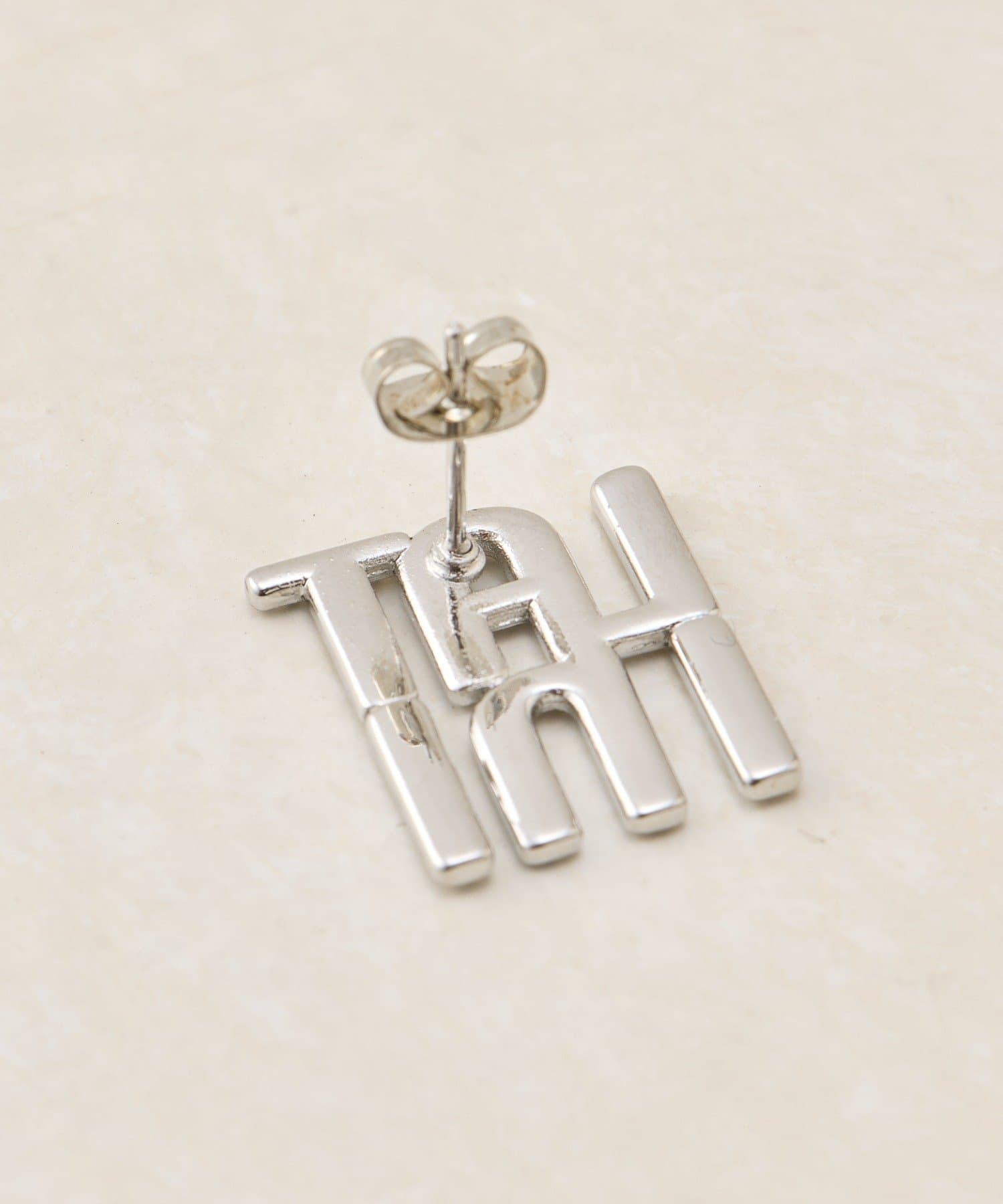 Lattice(ラティス) 【12/12 19:00～予約スタート】【Latini】ロゴピアス