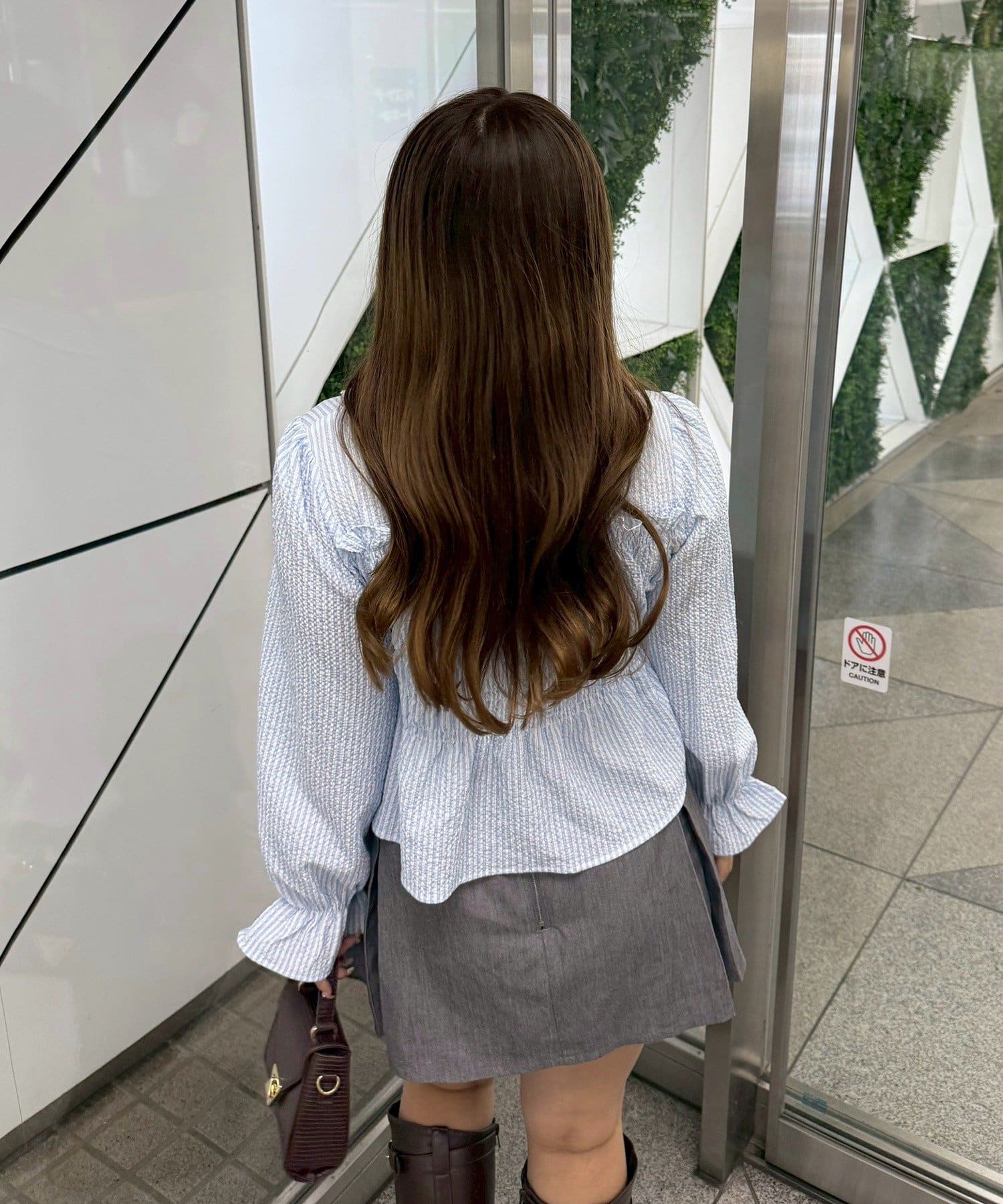 Remind me and forever(リマインドミーアンドフォーエバー) シャーリングペプラムブラウス