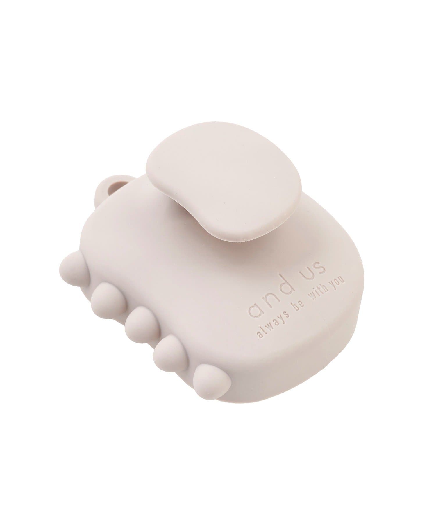 3COINS(スリーコインズ) シリコンスカルプブラシ／and us