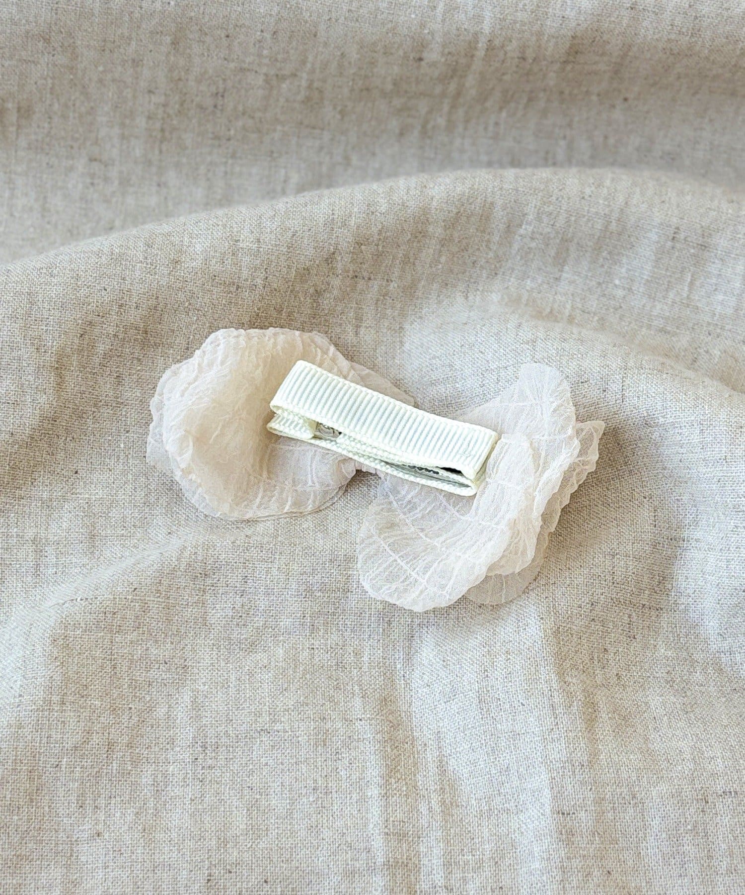 3COINS(スリーコインズ) リボン2個セットピン／ひな祭り