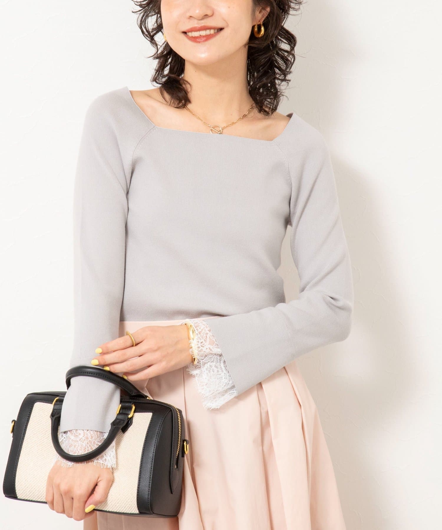 NOLLEY'S(ノーリーズ) 《手洗い可能》袖口レース取り外し可総針スクエアネックプルオーバー