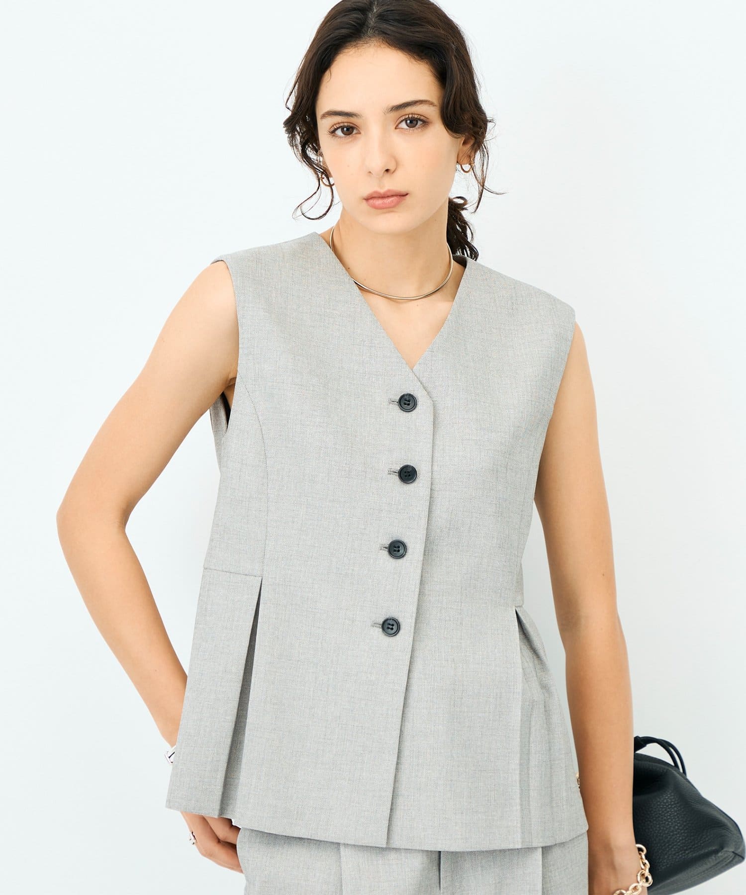 NOLLEY'S(ノーリーズ) 《セットアップ対応》ウォッシャブルドライシャークペプラムジレ