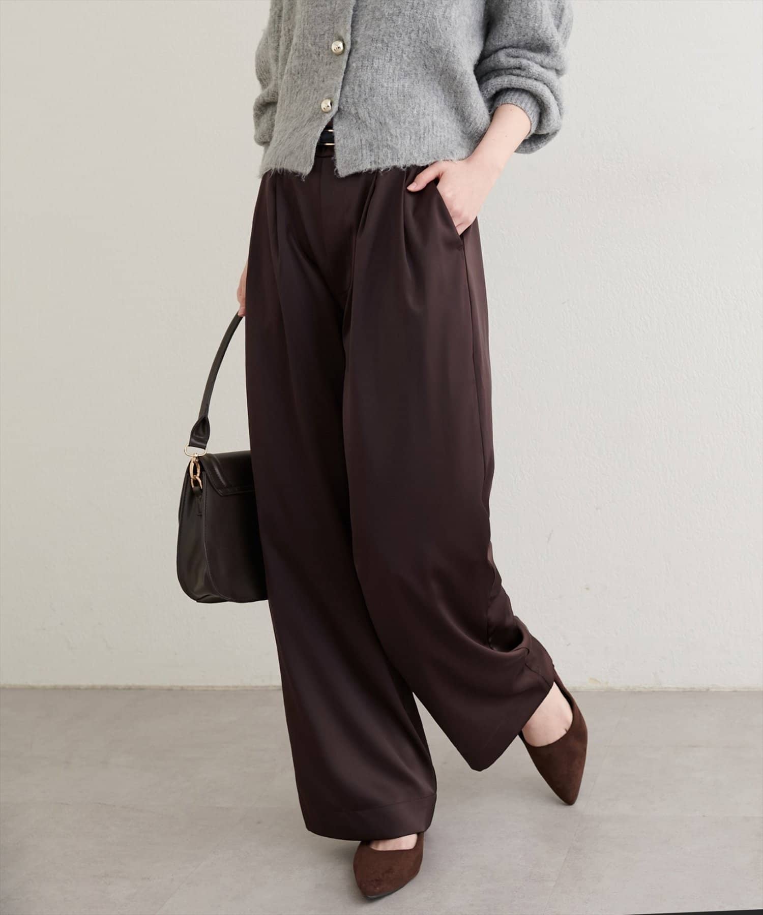 NICE CLAUP / OLIVE des OLIVE OUTLET(ナイスクラップ  / オリーブ デ オリーブ アウトレット) 【natural couture】タックサテンパンツ