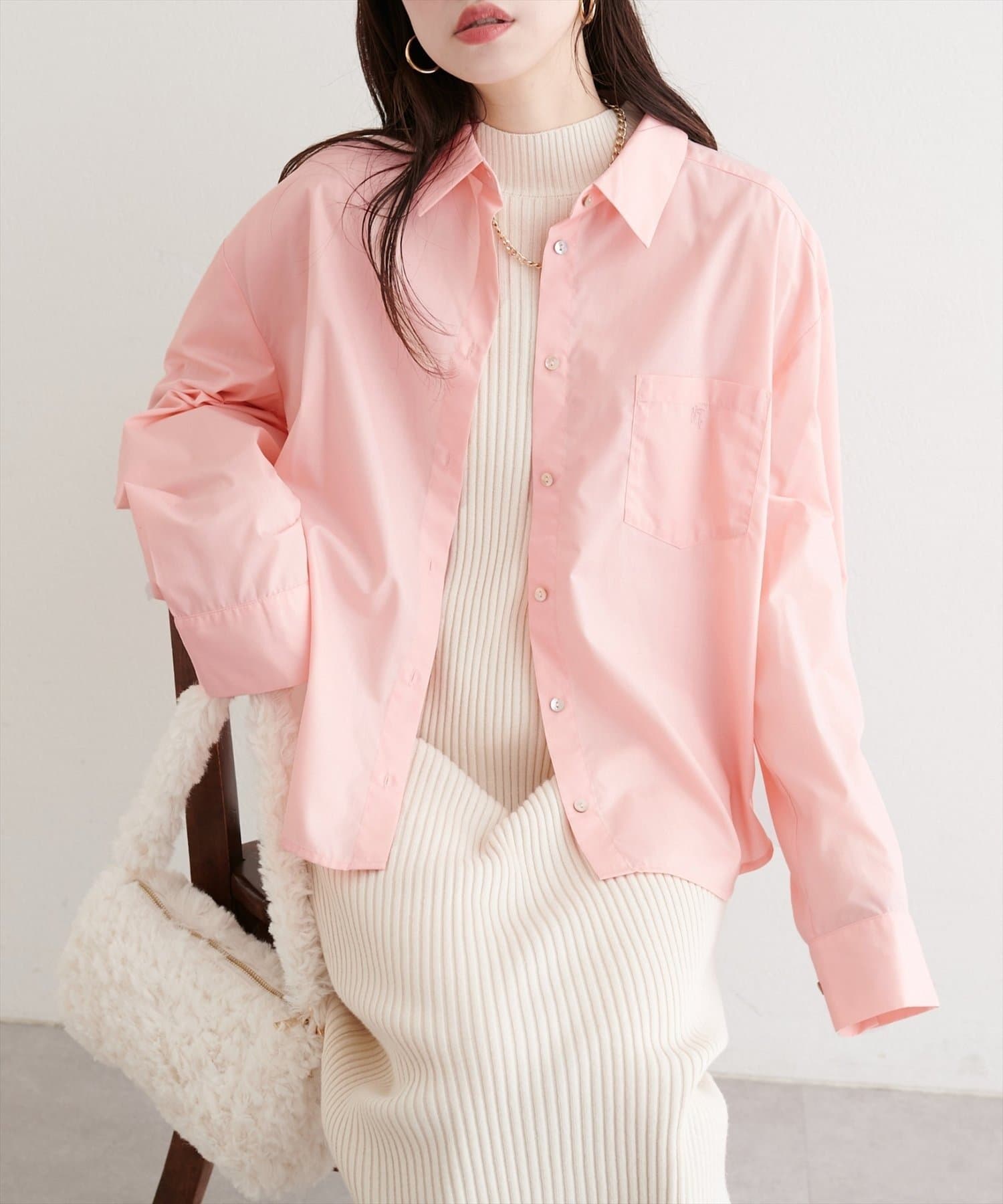 NICE CLAUP / OLIVE des OLIVE OUTLET(ナイスクラップ  / オリーブ デ オリーブ アウトレット) 【natural couture】ポケット刺繍入りゆるシャツ