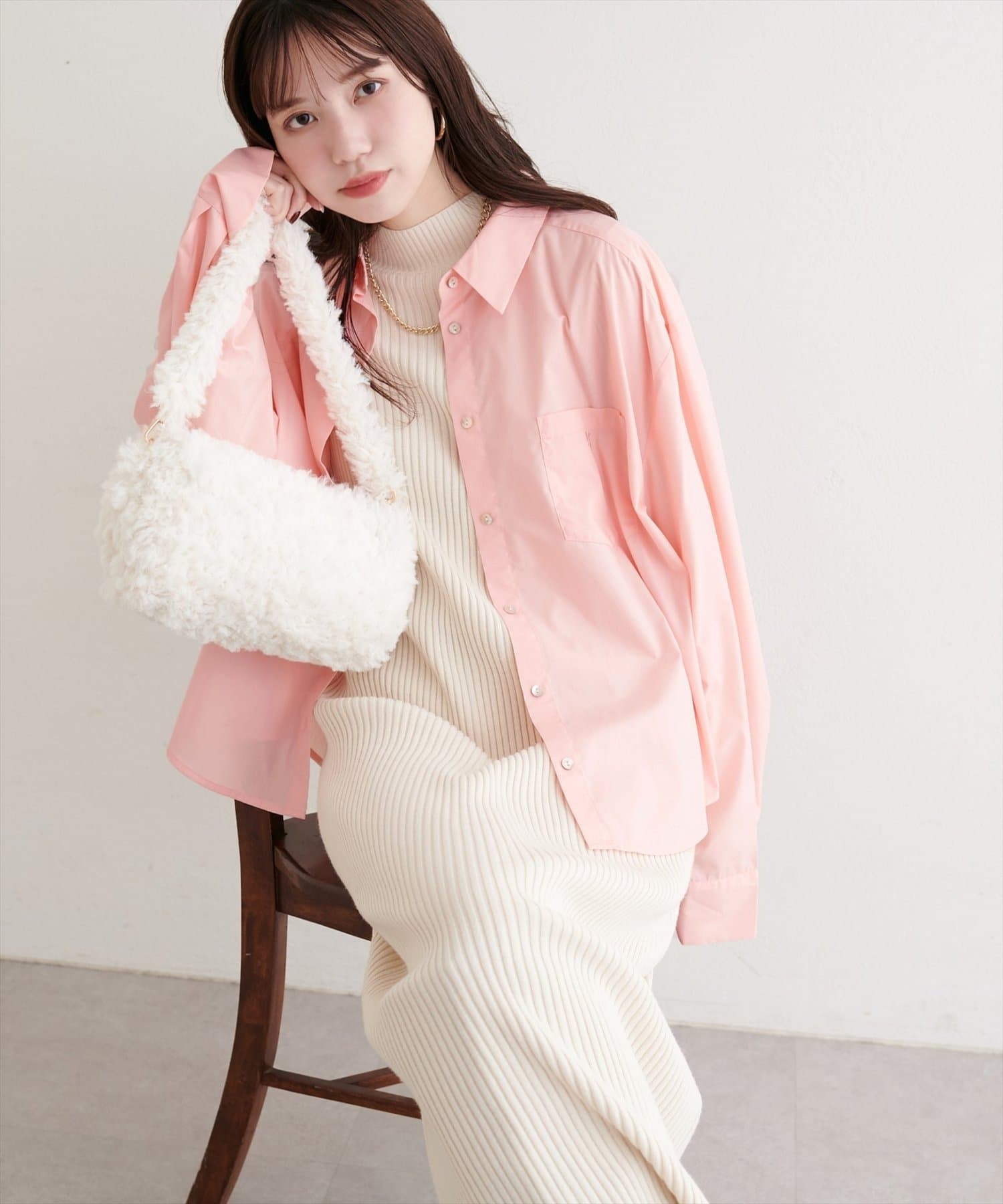 NICE CLAUP / OLIVE des OLIVE OUTLET(ナイスクラップ  / オリーブ デ オリーブ アウトレット) 【natural couture】ポケット刺繍入りゆるシャツ