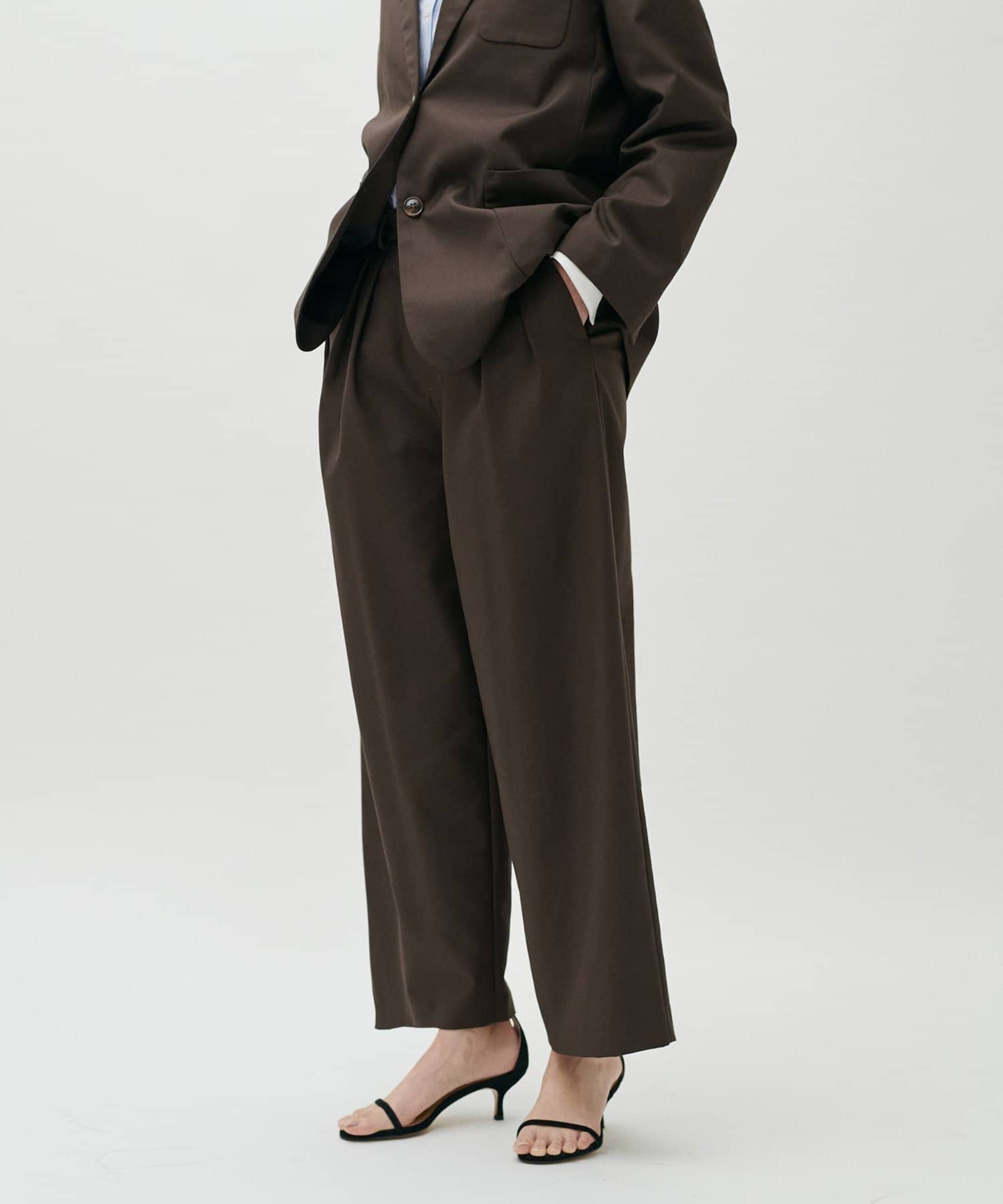 LARUTA(ラルータ) 3本タックワイドスラックス