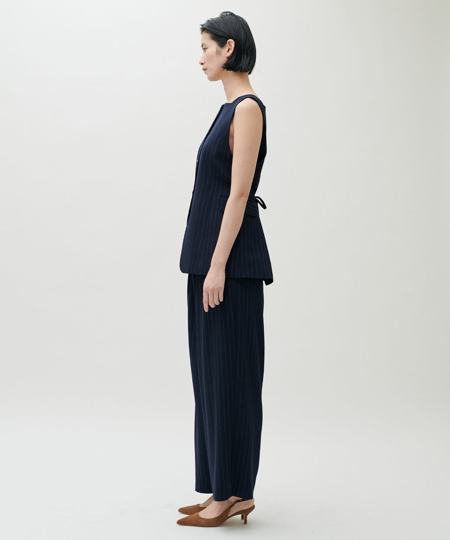 LARUTA(ラルータ) スクエア2WAYジレ