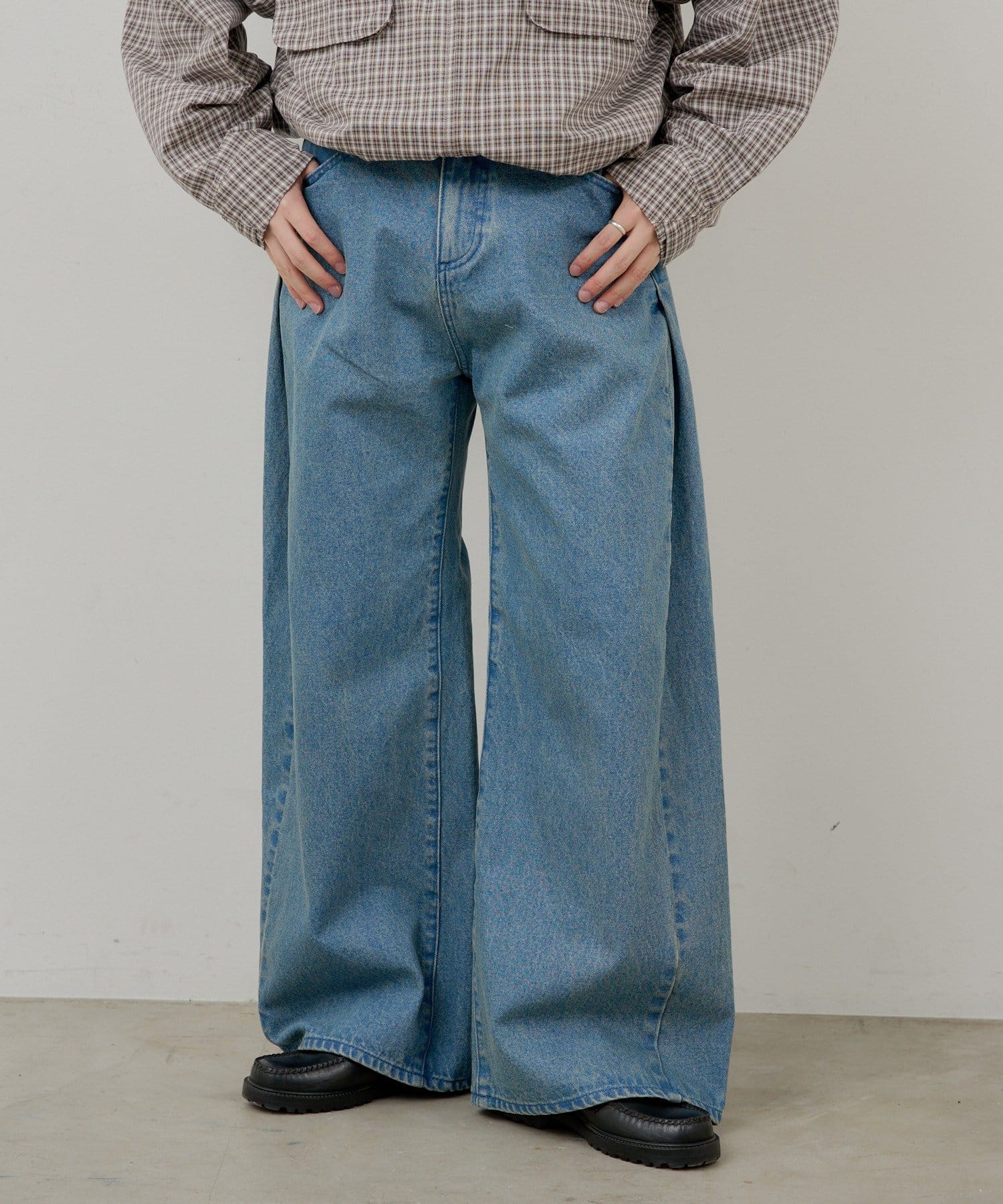 Kastane(カスタネ) 【WHIMSIC/2サイズ展開/SETUP対応】サイドタックデニムパンツ