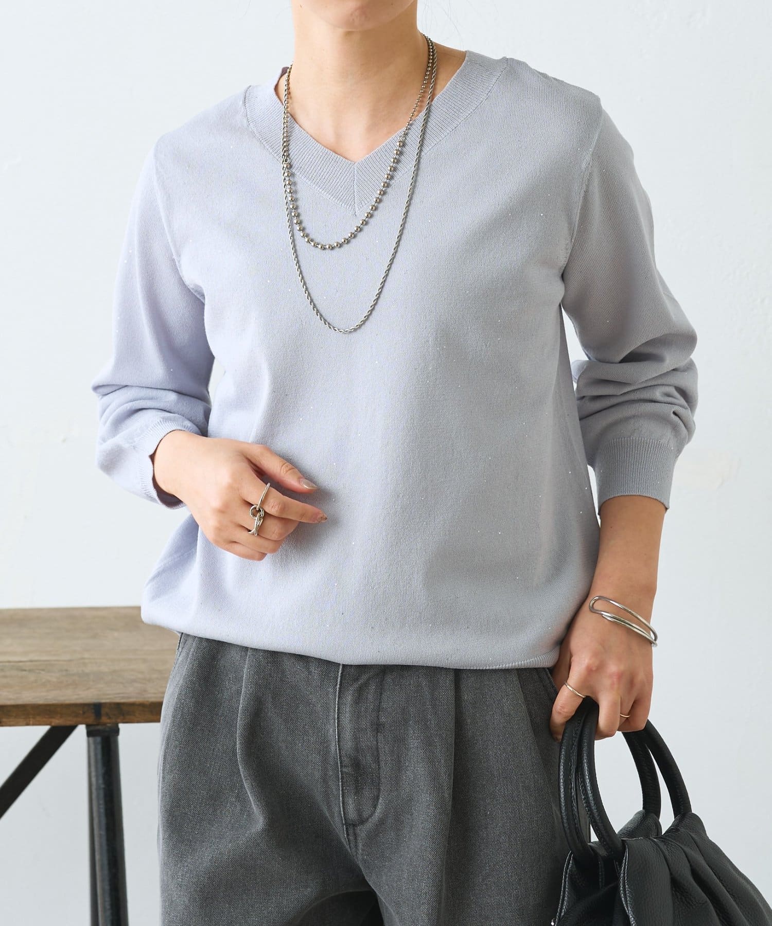 Jena　espace merveilleux(ジェナ　エスパスメルヴェイユ) ミニスパンコールVニット