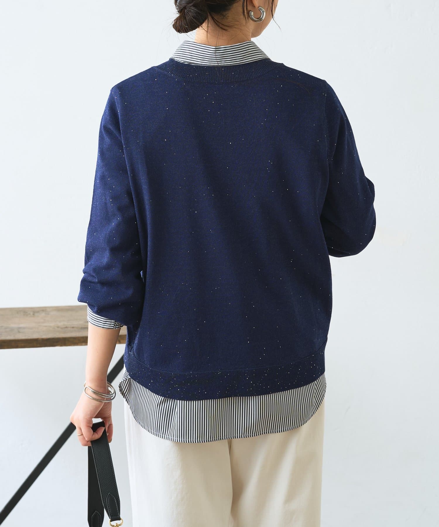 Jena　espace merveilleux(ジェナ　エスパスメルヴェイユ) ミニスパンコールVニット