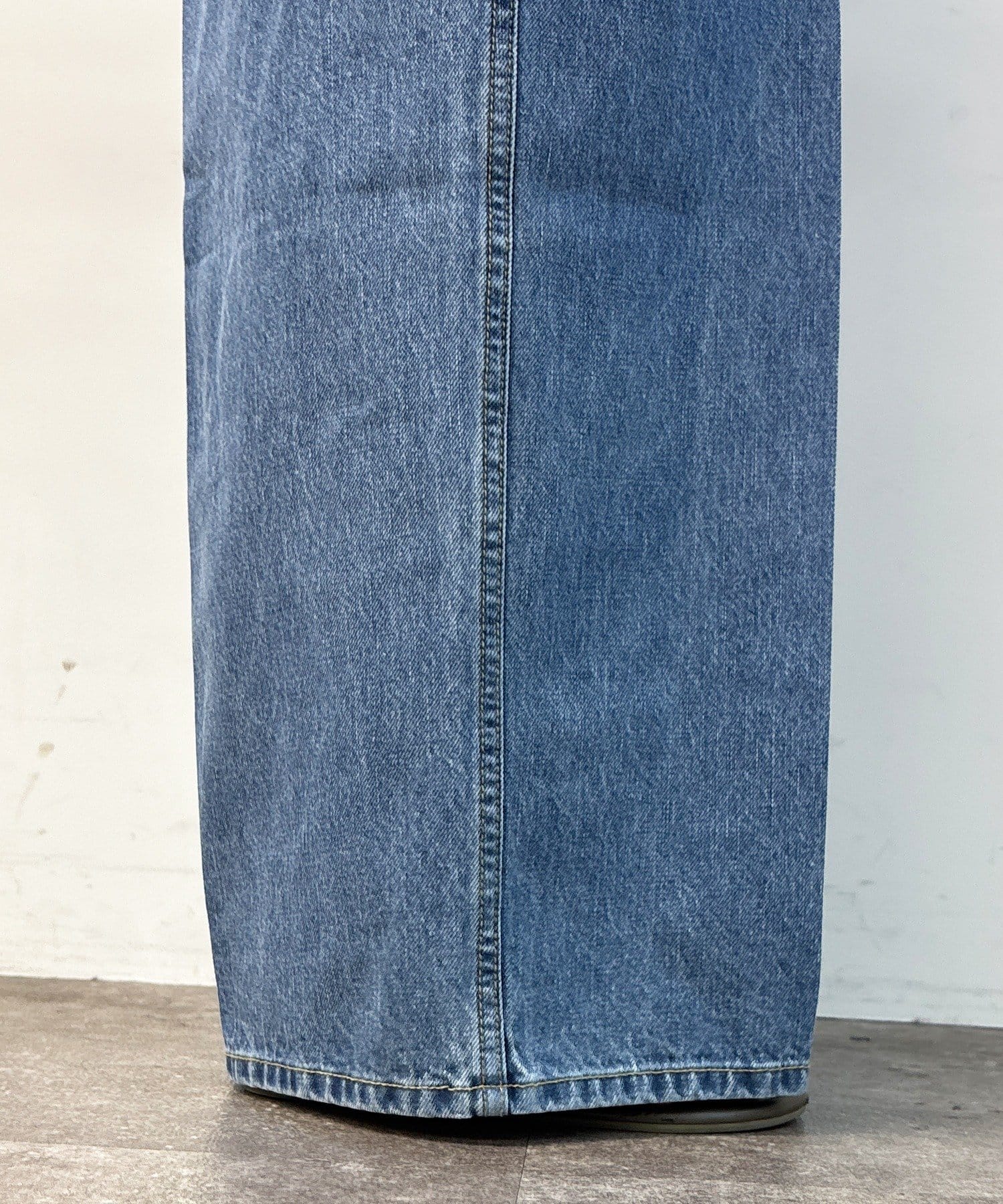 DOUDOU(ドゥドゥ) 深Vデニムサロペット