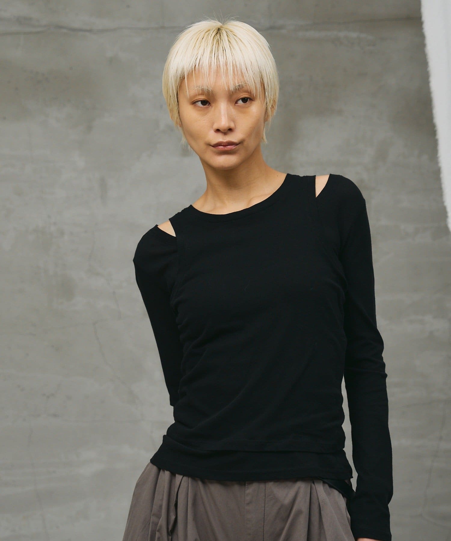 COLONY 2139(コロニー トゥーワンスリーナイン) 【paradigm】シアーコットン2ピースレイヤードセットL/S