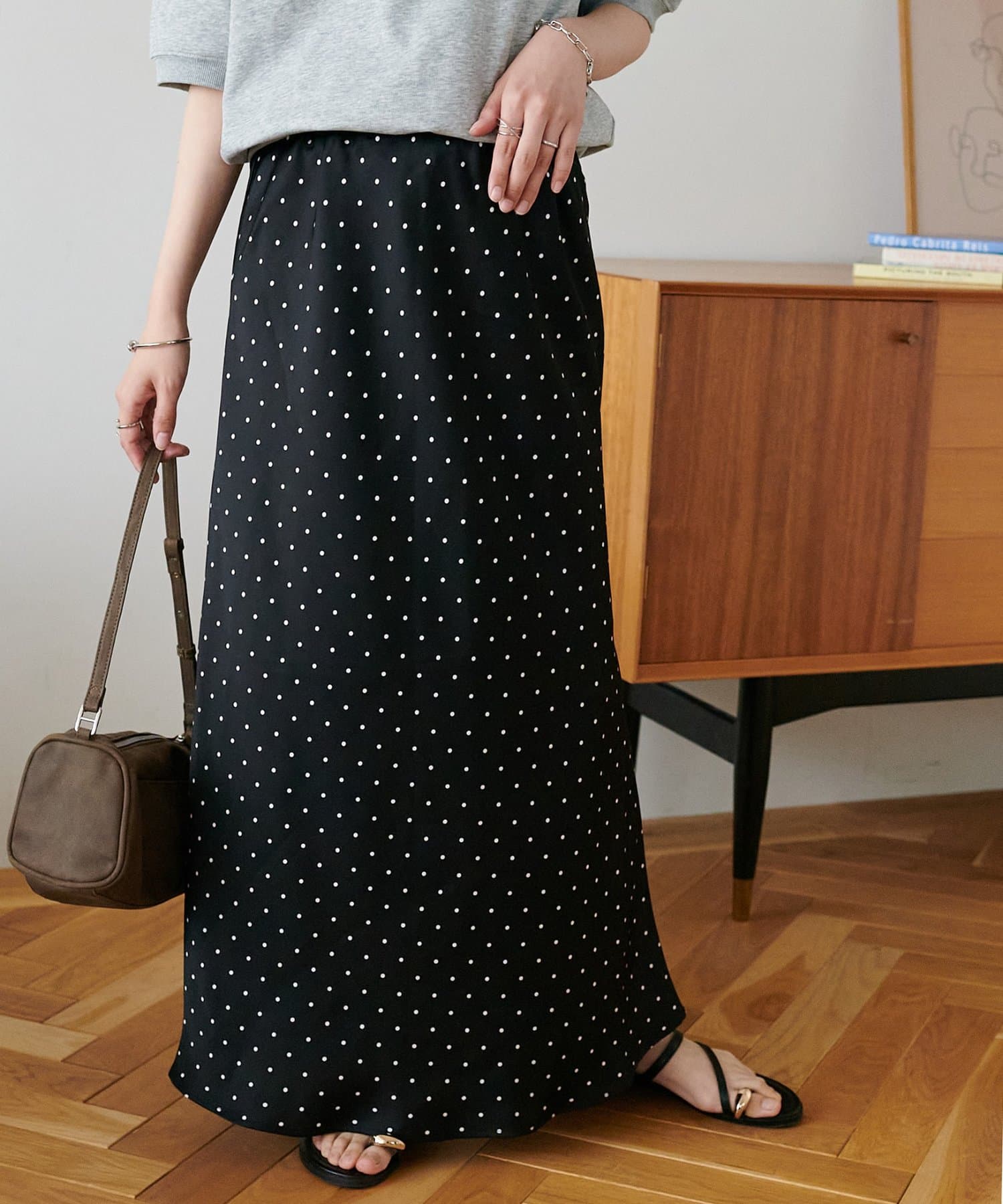 DISCOAT(ディスコート) 【全テイスト◎】サテンマーメイドスカート