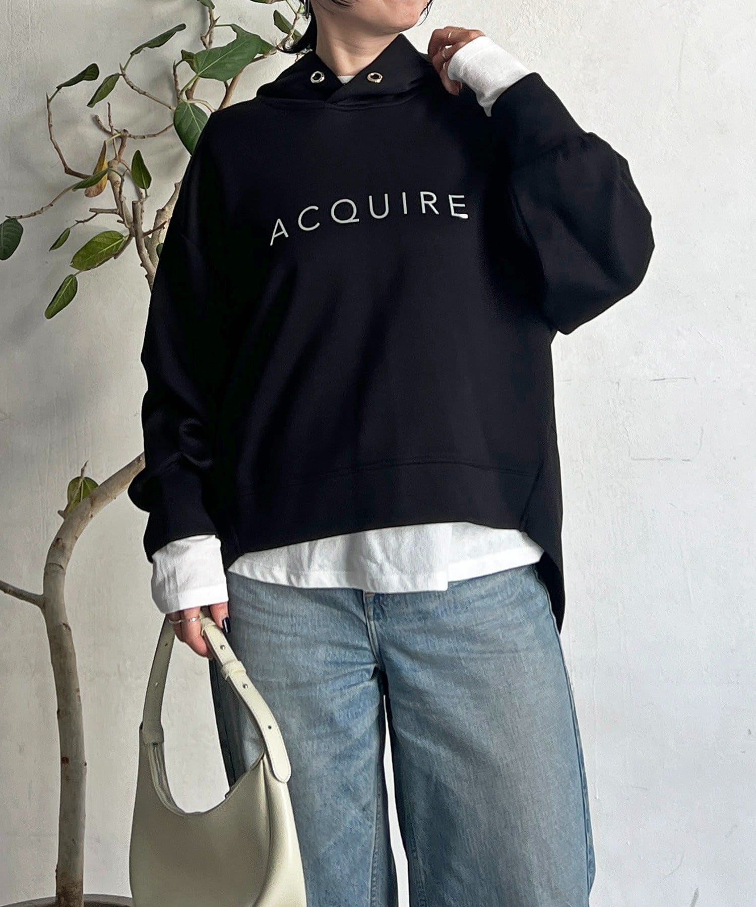 Croisiere(クロジエール) フードコクーンロゴプルオーバー