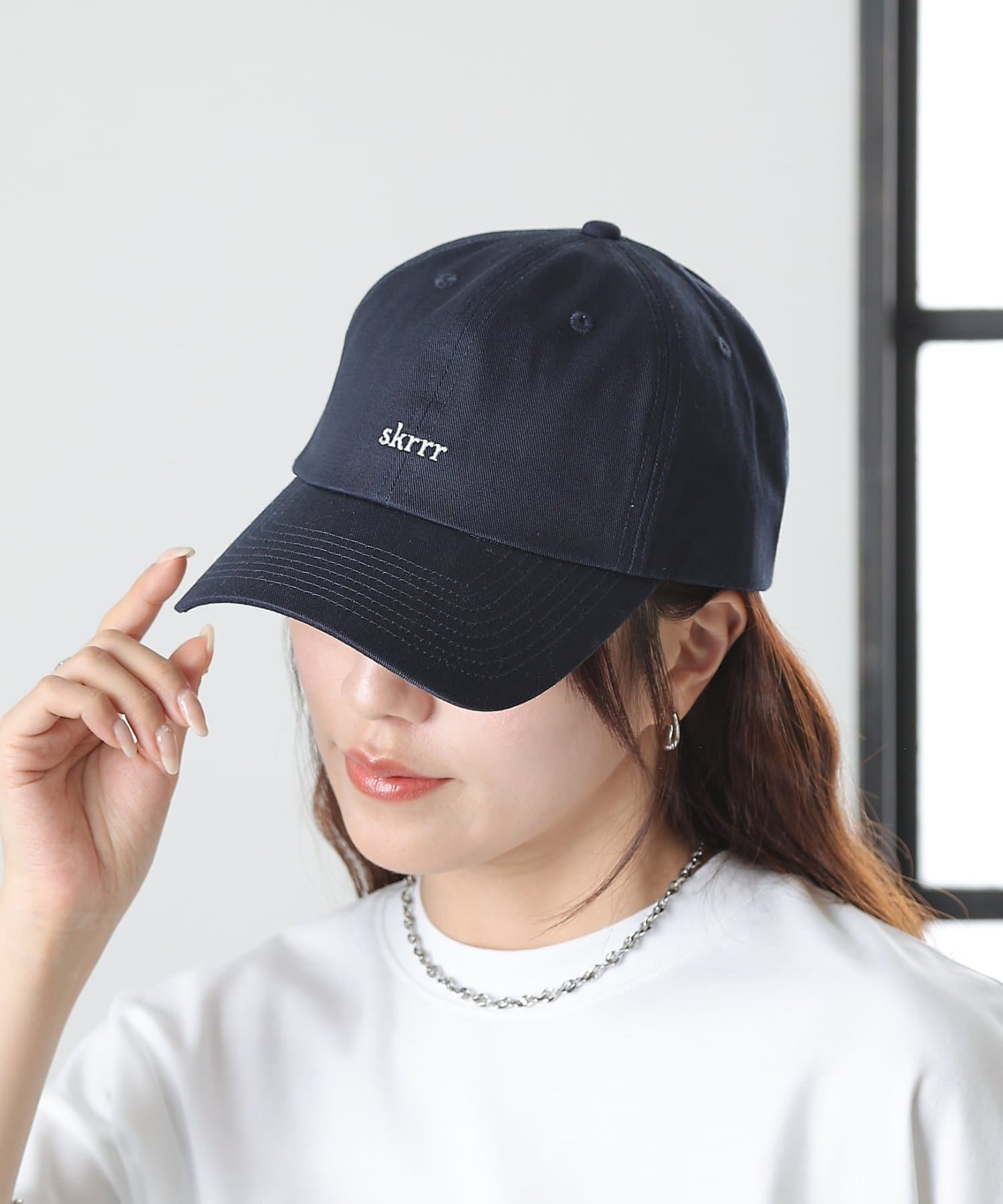 COLONY 2139(コロニー トゥーワンスリーナイン) skrrr刺繍ツイルキャップ