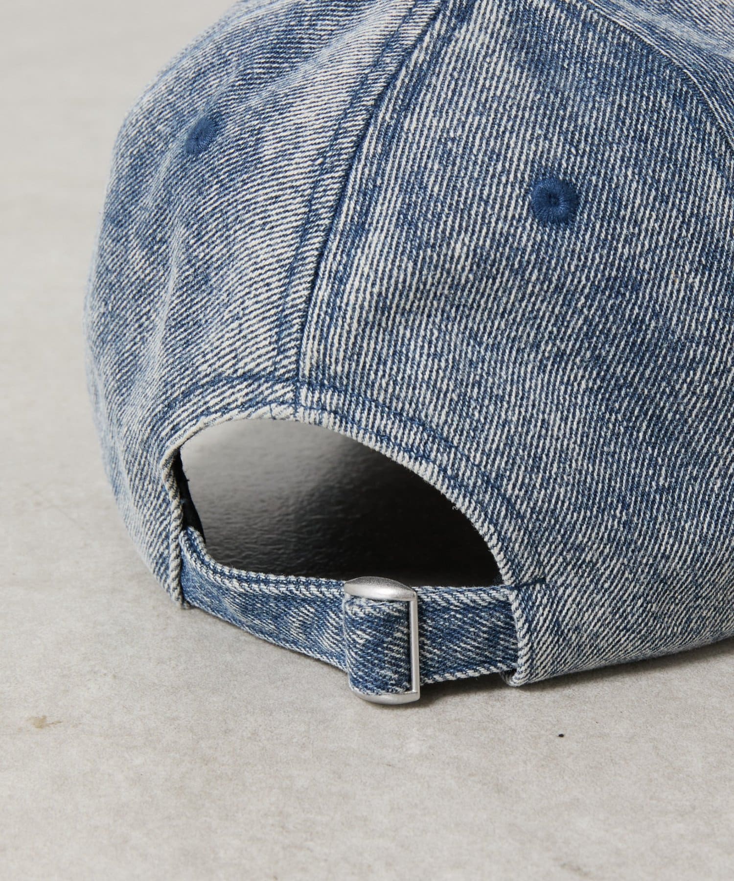 COLONY 2139(コロニー トゥーワンスリーナイン) 【UNISEX】ダメージ加工デニムキャップ