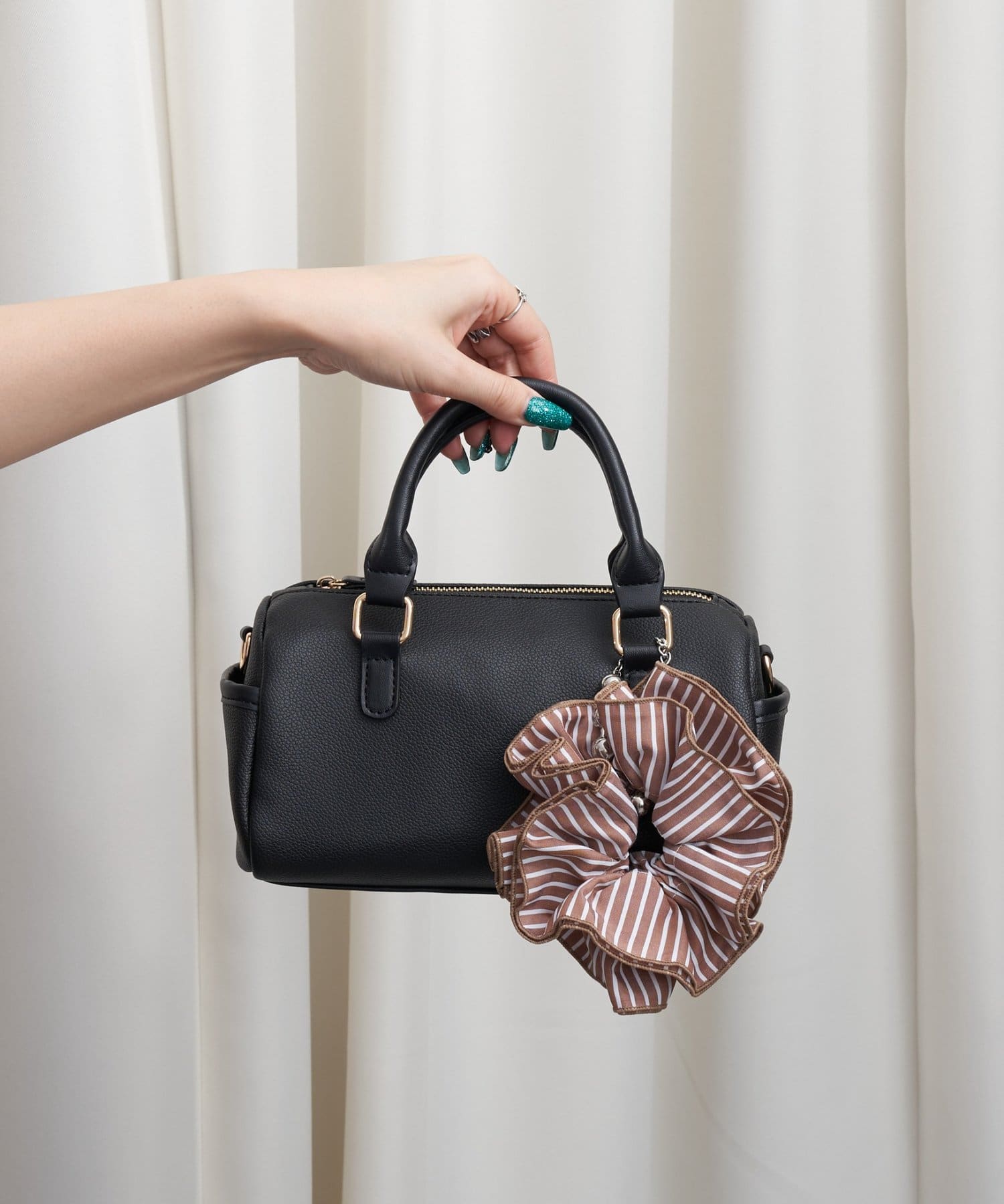 CIAOPANIC TYPY(チャオパニックティピー) :lilチェーン付きストライプシュシュ