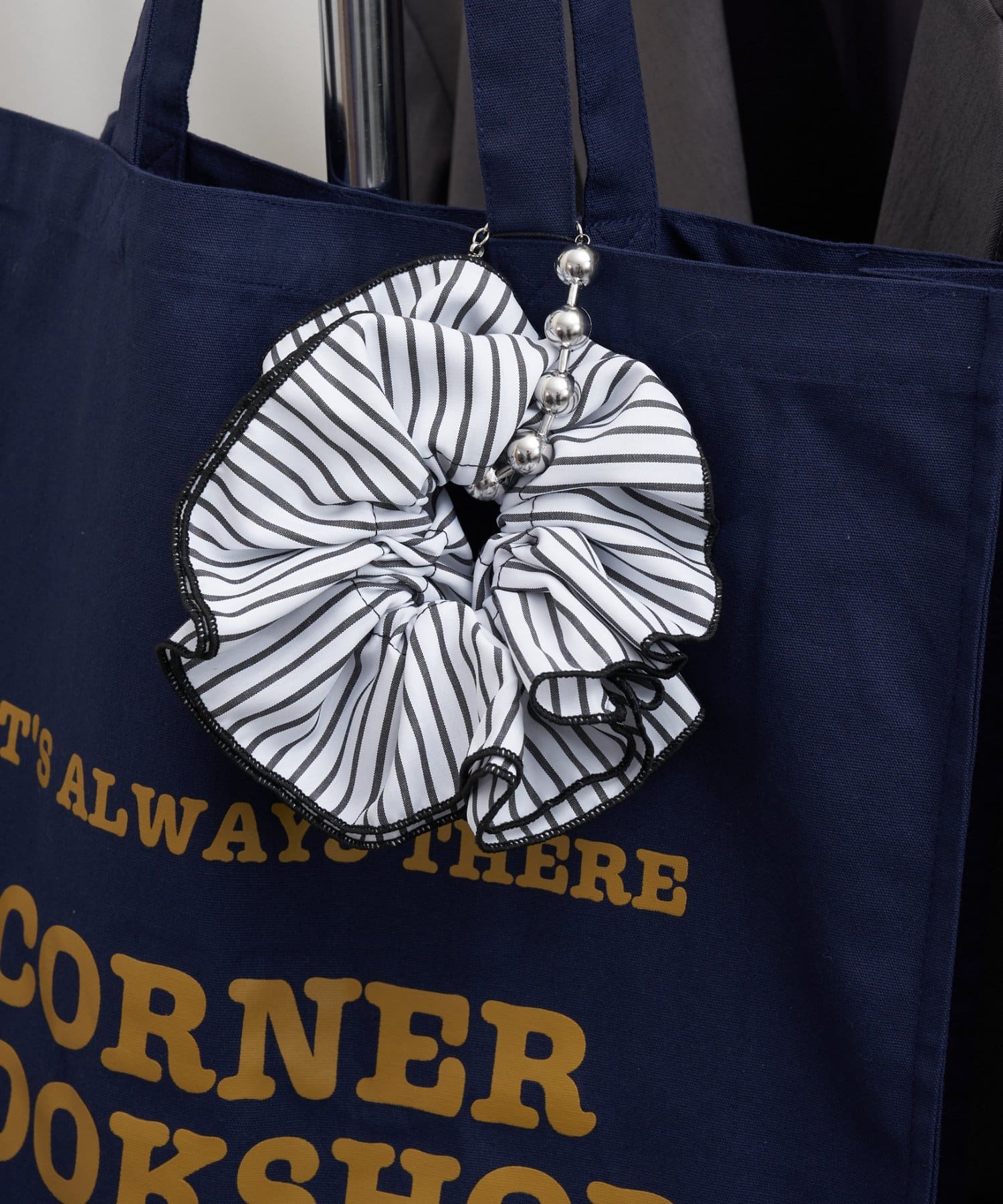 CIAOPANIC TYPY(チャオパニックティピー) :lilチェーン付きストライプシュシュ