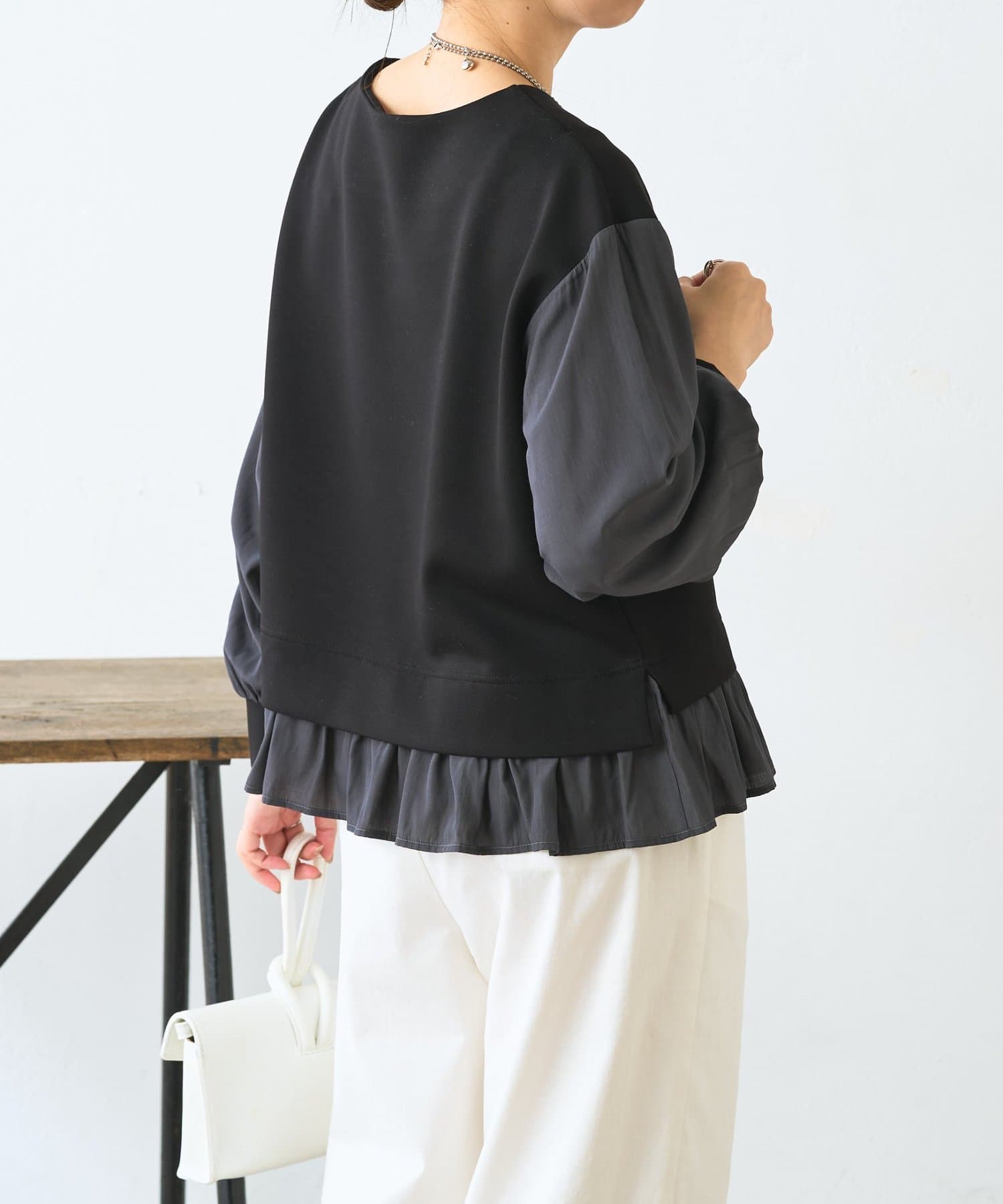 Jena　espace merveilleux(ジェナ　エスパスメルヴェイユ) 【着るだけ完成】レイヤード風プルオーバー