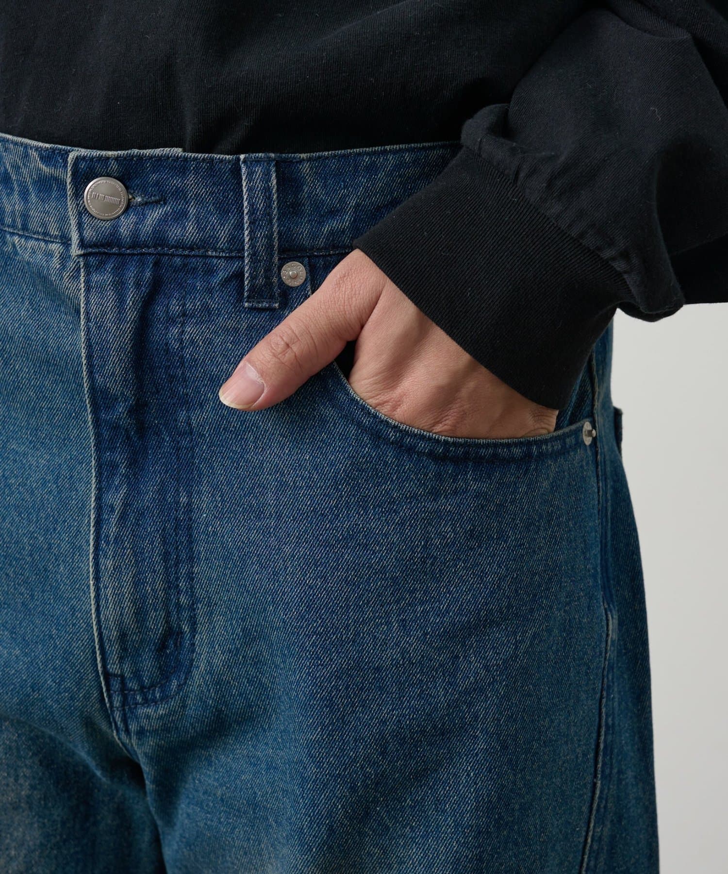 COLONY 2139(コロニー トゥーワンスリーナイン) ヴィンテージライクカーブフレアデニムパンツ