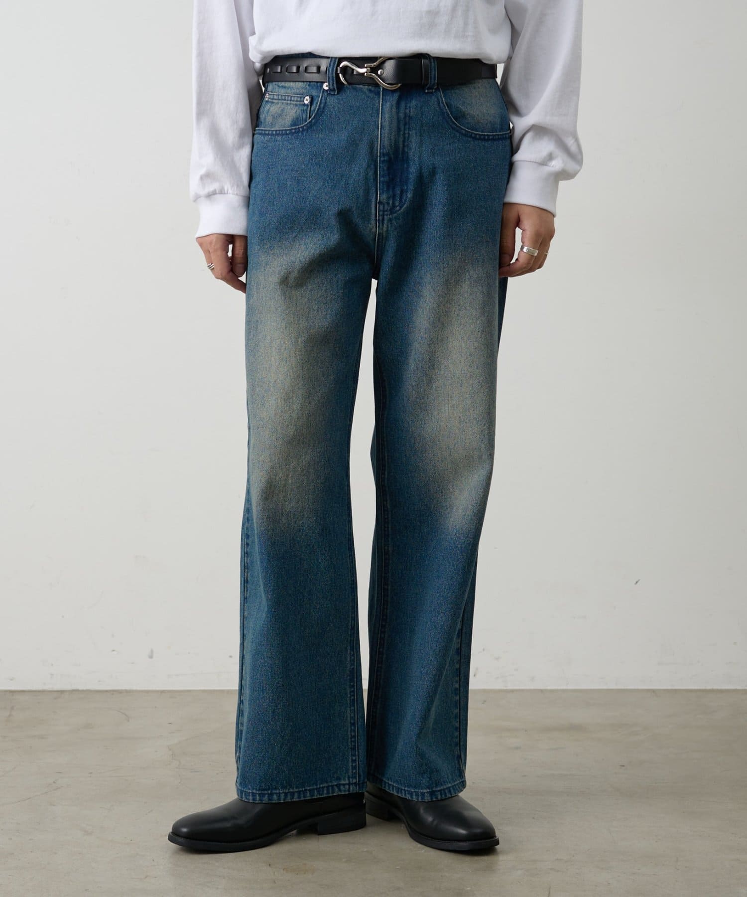 COLONY 2139(コロニー トゥーワンスリーナイン) ヴィンテージライクルーズストレートデニムパンツ