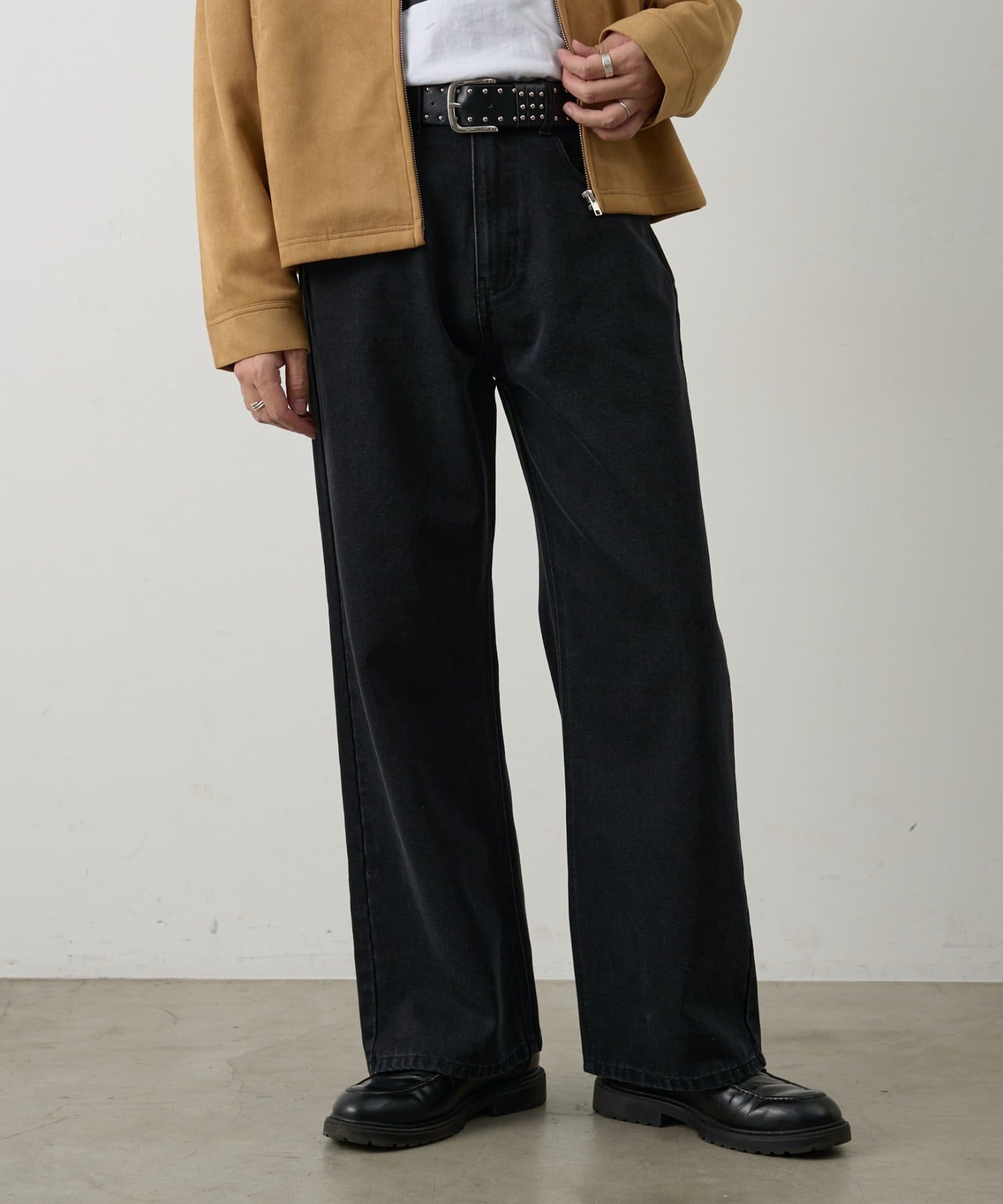 COLONY 2139(コロニー トゥーワンスリーナイン) ヴィンテージライクルーズストレートデニムパンツ