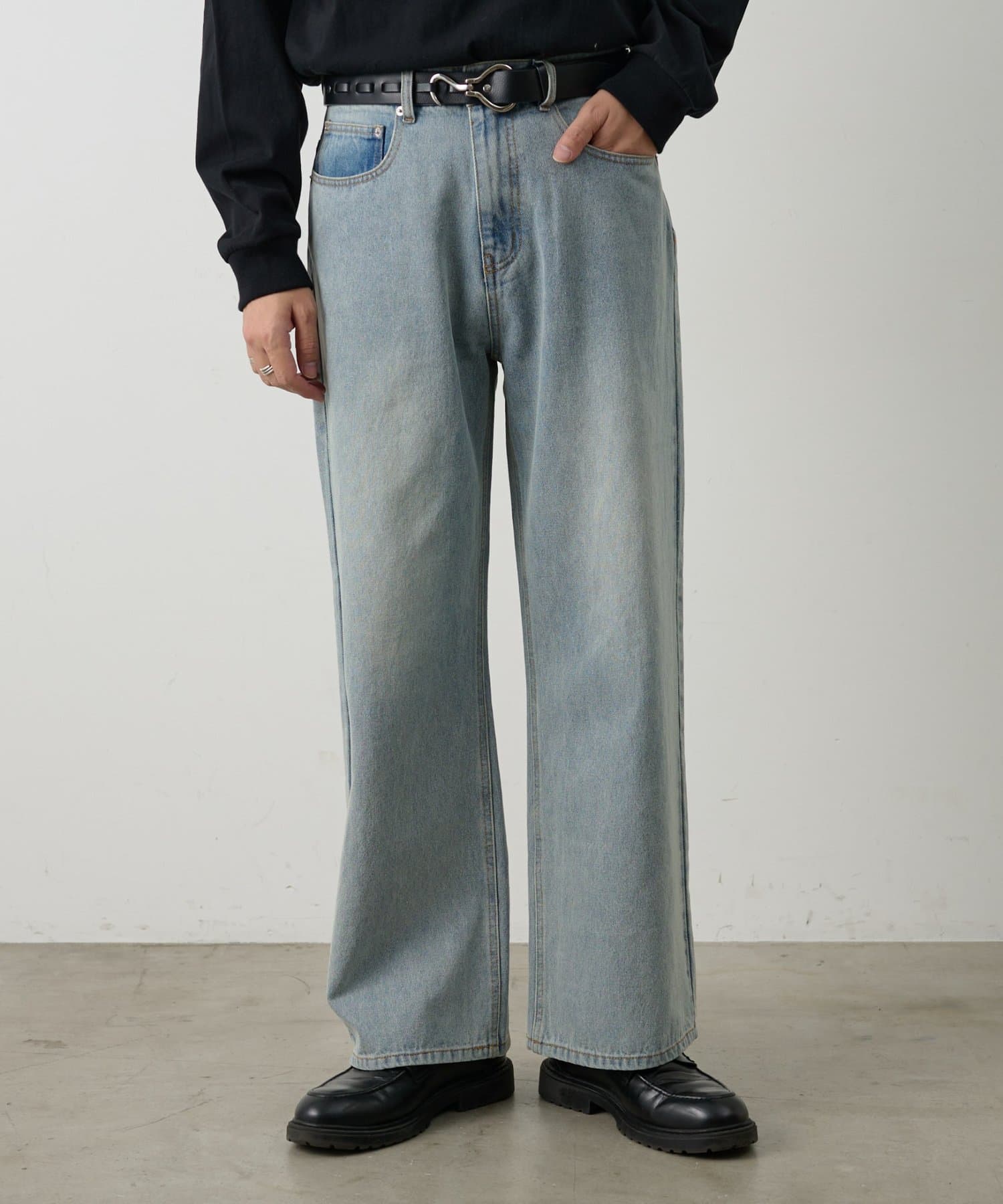 COLONY 2139(コロニー トゥーワンスリーナイン) ヴィンテージライクルーズストレートデニムパンツ